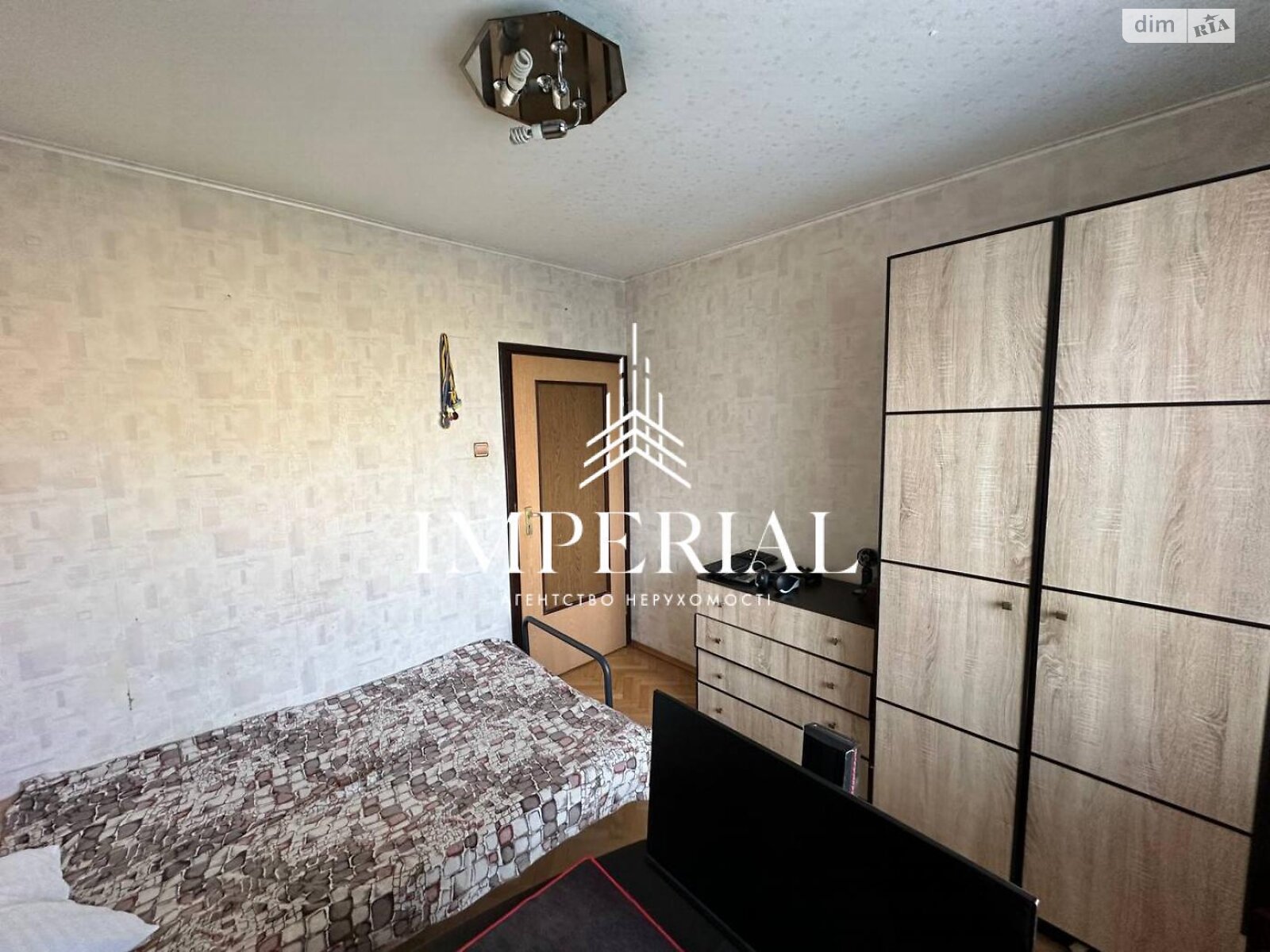Продаж трикімнатної квартири в Києві, на вул. Кадетський Гай 9, район Турецьке містечко фото 1 Продаж трикімнатної квартири в Києві, на вул. Кадетський Гай 9, район Турецьке містечко фото 1