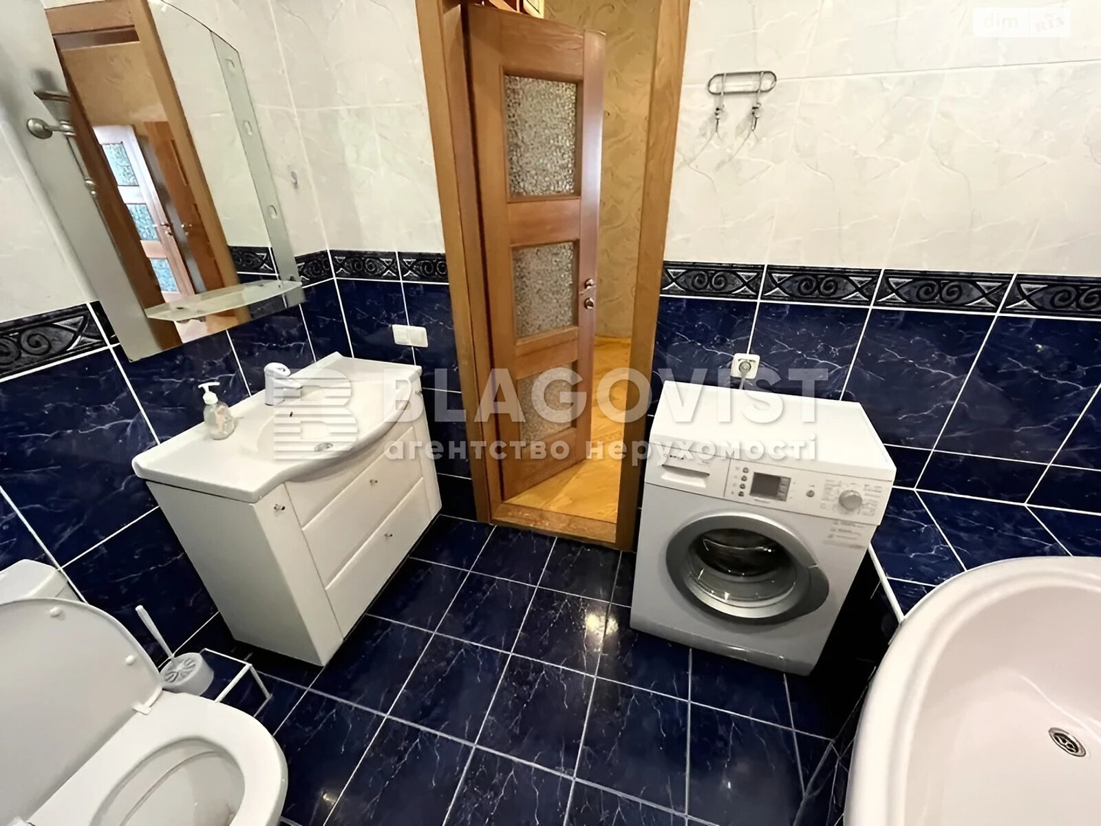 Продаж трикімнатної квартири в Києві, на вул. Кадетський Гай 3, район Турецьке містечко фото 1 Продаж трикімнатної квартири в Києві, на вул. Кадетський Гай 3, район Турецьке містечко фото 1