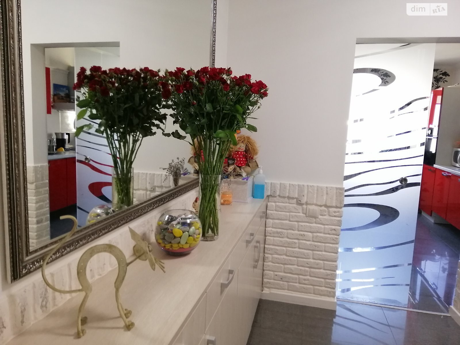 Продажа трехкомнатной квартиры в Киеве, на ул. Урловская 30, фото 1 Продажа трехкомнатной квартиры в Киеве, на ул. Урловская 30, фото 1