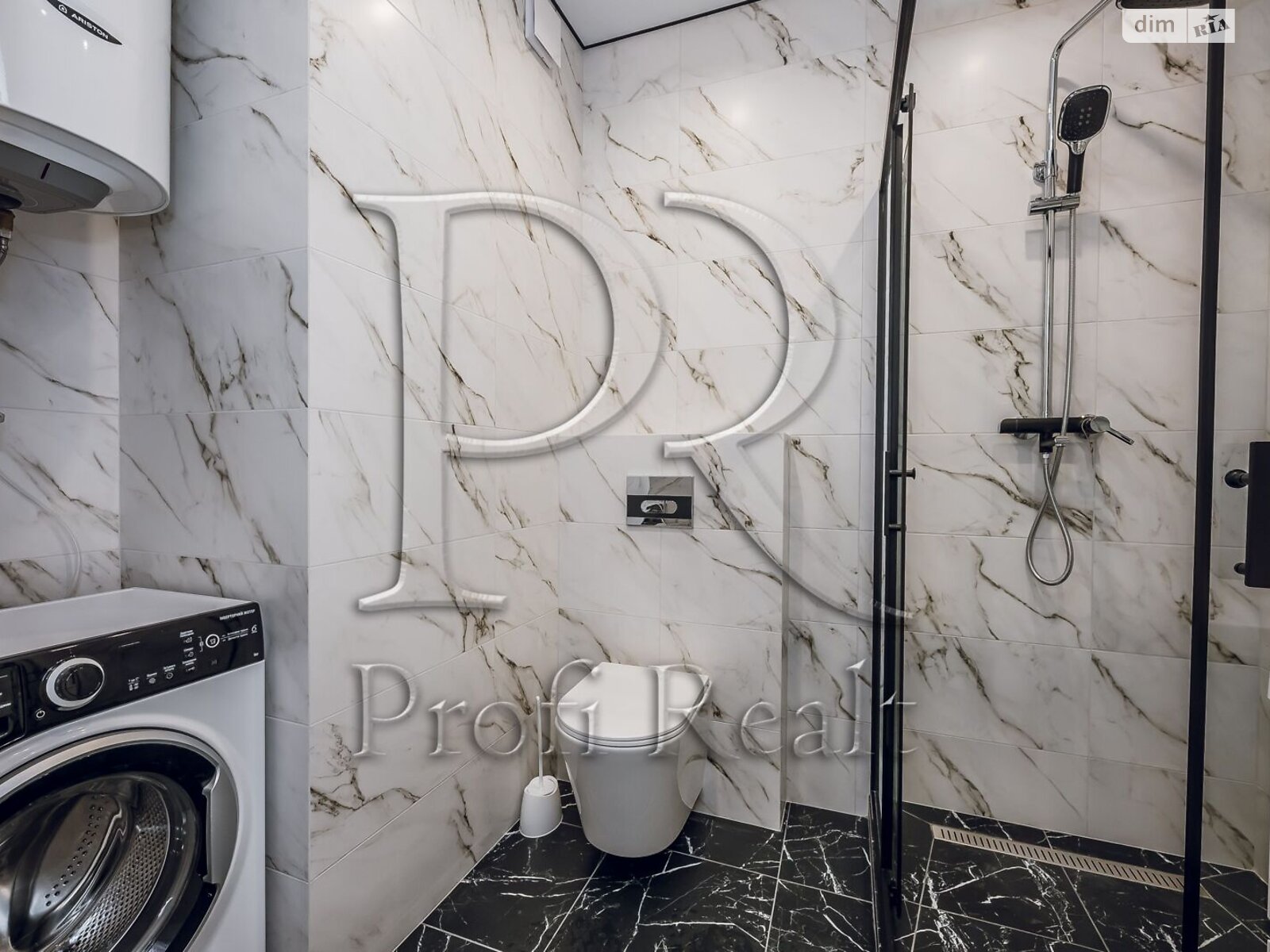 Продажа однокомнатной квартиры в Киеве, на ул. Валерьяна Подмогильного 5, фото 1