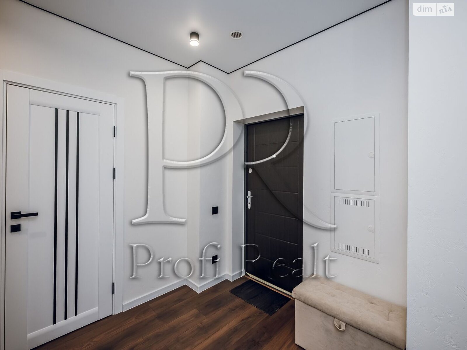 Продажа однокомнатной квартиры в Киеве, на ул. Валерьяна Подмогильного 5, фото 1