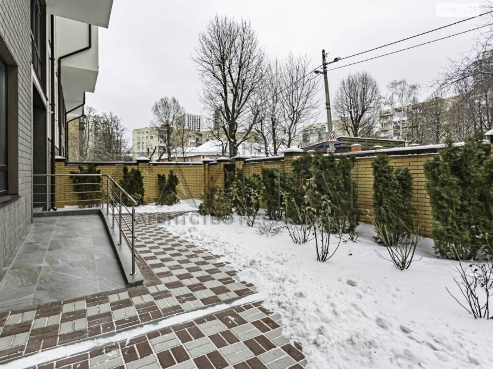 Продажа однокомнатной квартиры в Киеве, на ул. Василия Барки 10, фото 1