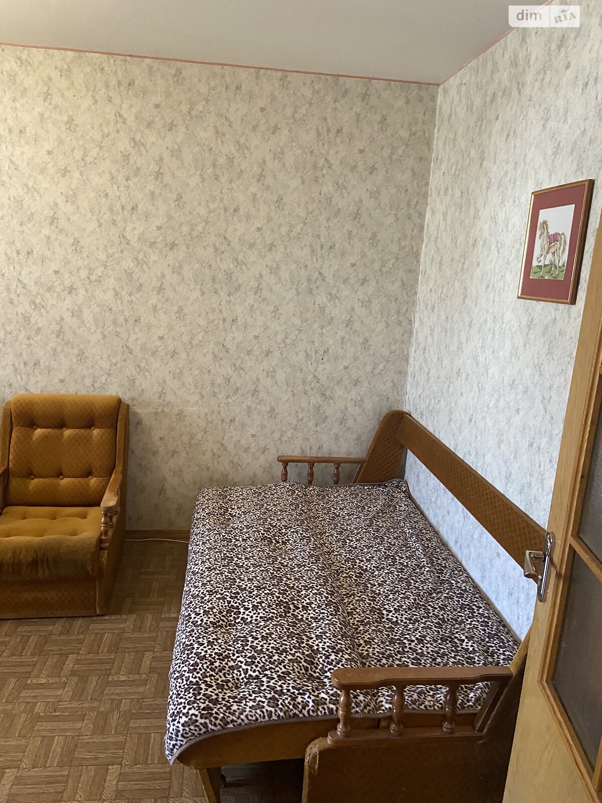 Продаж трикімнатної квартири в Києві, на просп. Василя Порика 7А, фото 1 Продаж трикімнатної квартири в Києві, на просп. Василя Порика 7А, фото 1