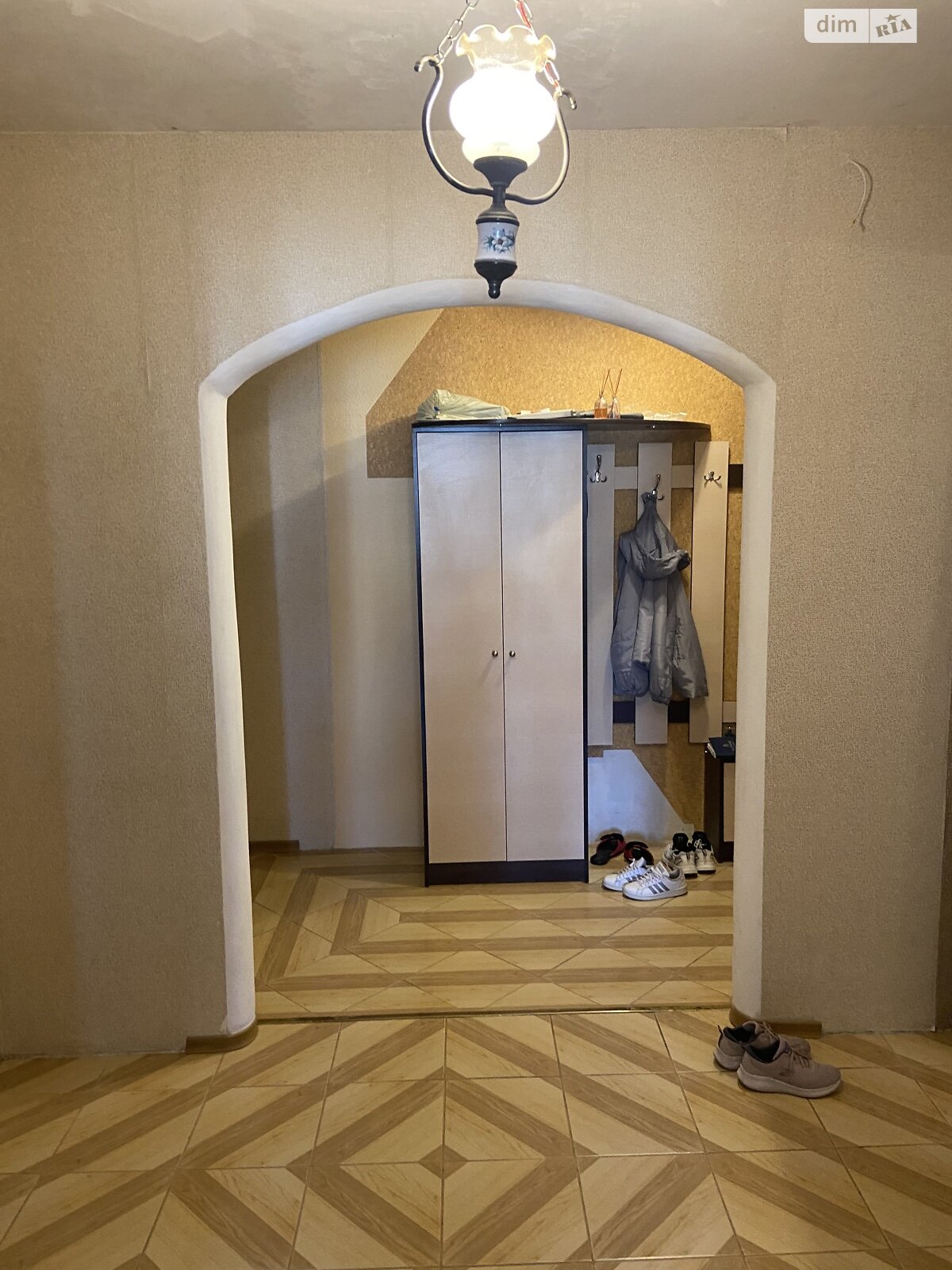 Продаж трикімнатної квартири в Києві, на просп. Василя Порика 7А, фото 1 Продаж трикімнатної квартири в Києві, на просп. Василя Порика 7А, фото 1
