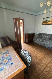 Продаж двокімнатної квартири в Києві, на вул. Івана Їжакевича 18, район Вітряні Гори фото 2