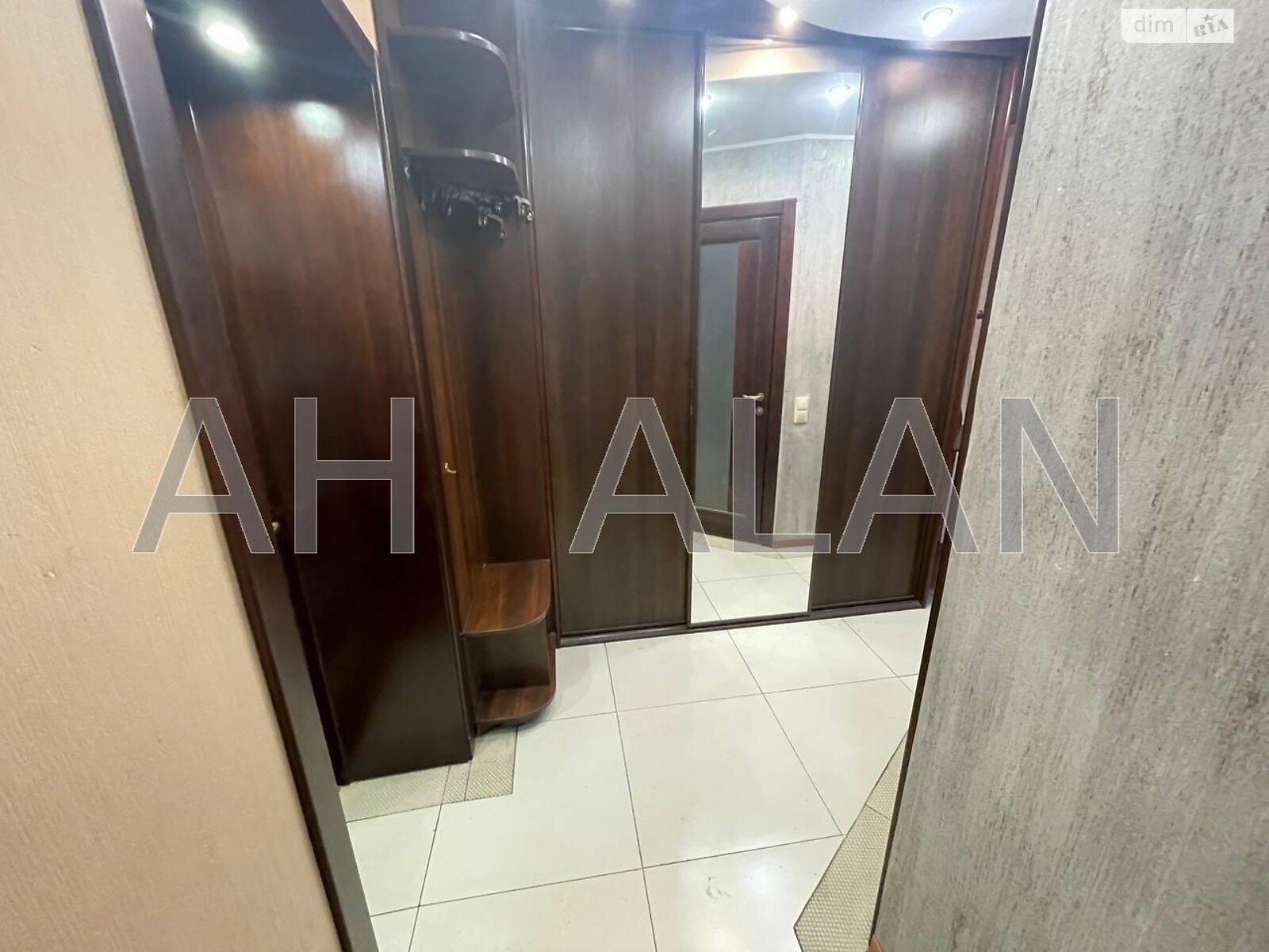 Продажа однокомнатной квартиры в Киеве, на пер. Кузьмы Скрябина 22, район Ветряные Горы фото 1 Продажа однокомнатной квартиры в Киеве, на пер. Кузьмы Скрябина 22, район Ветряные Горы фото 1
