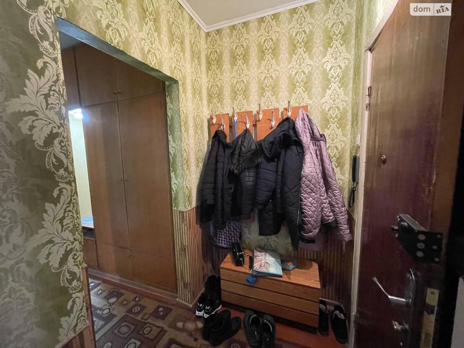 Продажа трехкомнатной квартиры в Киеве, на просп. Свободы 1А, район Ветряные Горы фото 1