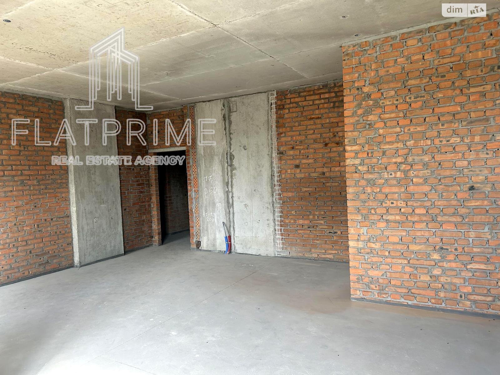 Продажа четырехкомнатной квартиры в Киеве, на ул. Вышгородская 45/6, район Ветряные Горы фото 1 Продажа четырехкомнатной квартиры в Киеве, на ул. Вышгородская 45/6, район Ветряные Горы фото 1