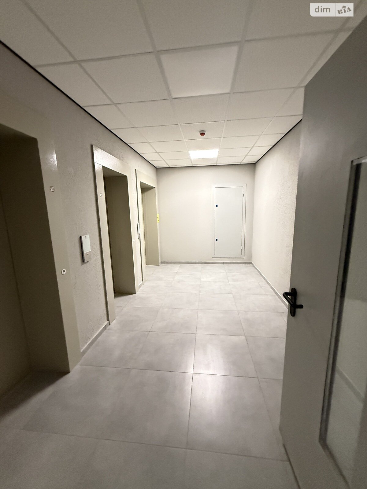 Продажа однокомнатной квартиры в Киеве, на ул. Вышгородская 45Ж, район Ветряные Горы фото 1