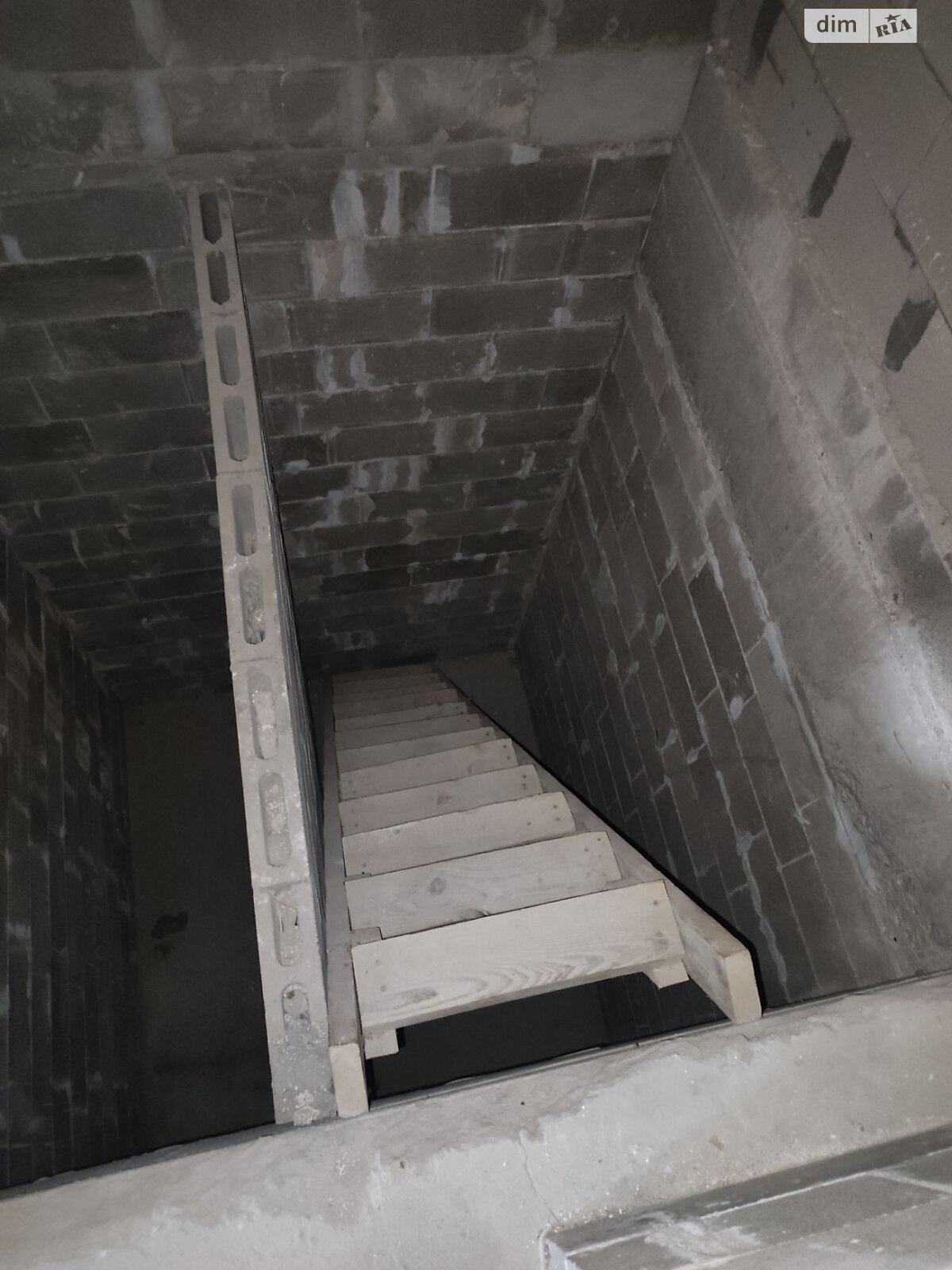 Продажа четырехкомнатной квартиры в Киеве, на ул. Вышгородская 45, район Ветряные Горы фото 1