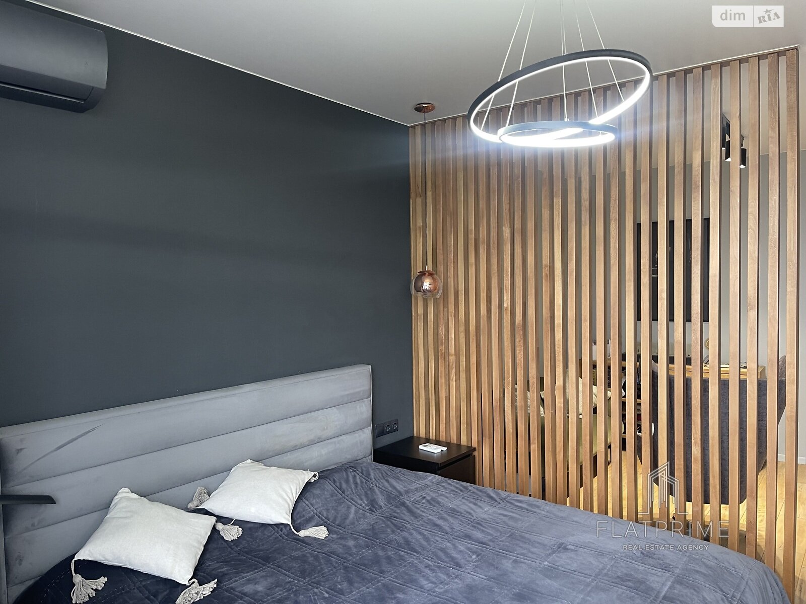 Продажа однокомнатной квартиры в Киеве, на ул. Вышгородская 45 корпус 1, район Ветряные Горы фото 1