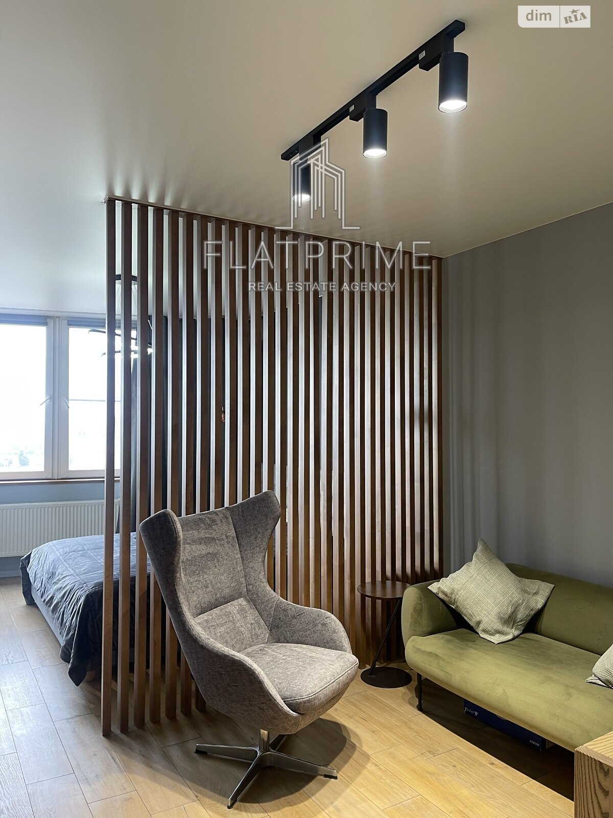 Продажа однокомнатной квартиры в Киеве, на ул. Вышгородская 45 корпус 1, район Ветряные Горы фото 1