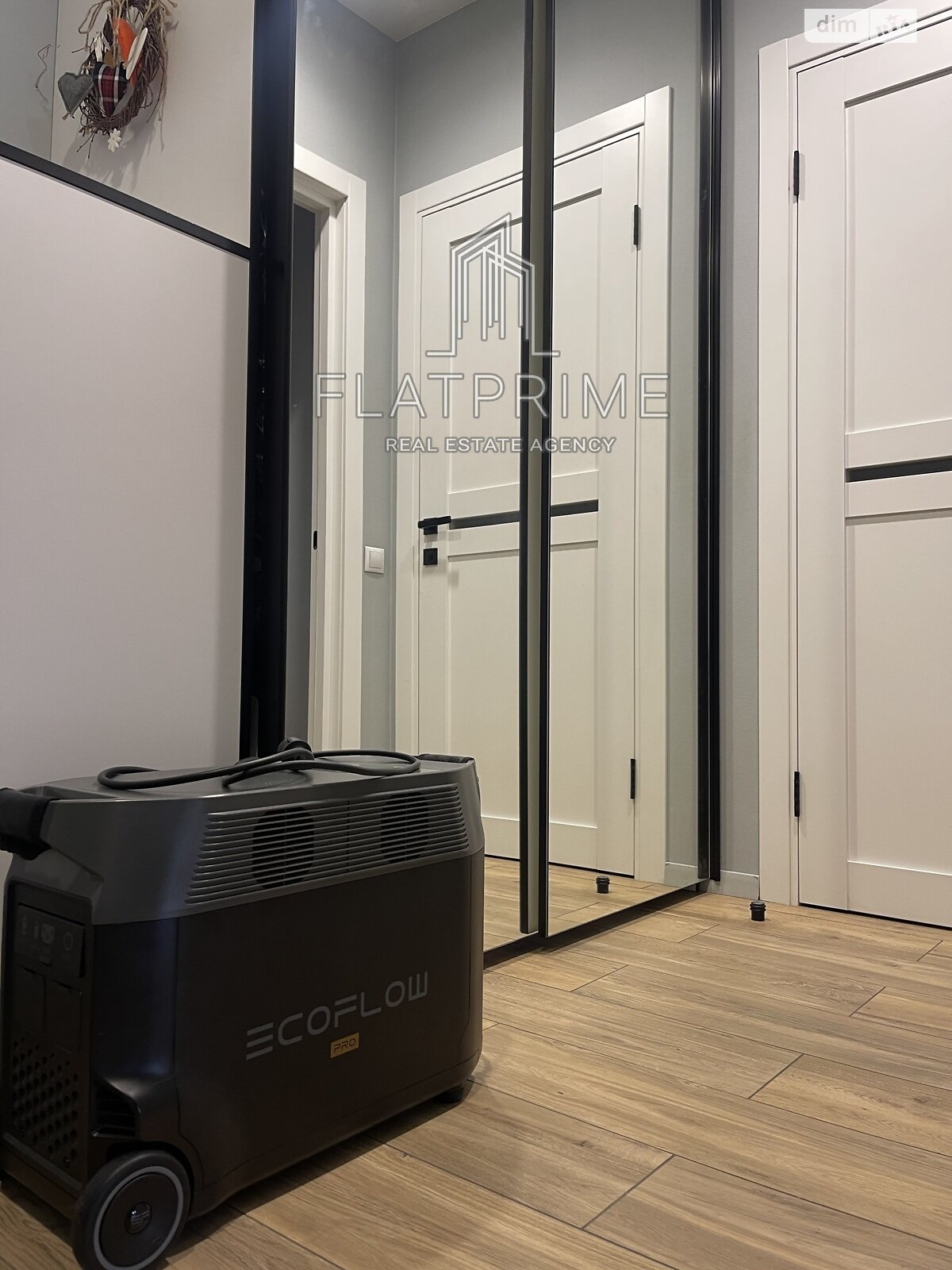 Продажа однокомнатной квартиры в Киеве, на ул. Вышгородская 45 корпус 1, район Ветряные Горы фото 1