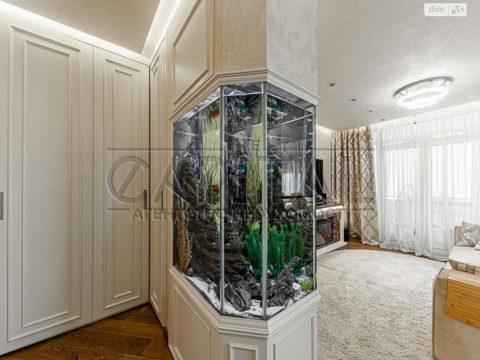 Продажа двухкомнатной квартиры в Киеве, на ул. Вышгородская 45, район Подольский фото 1