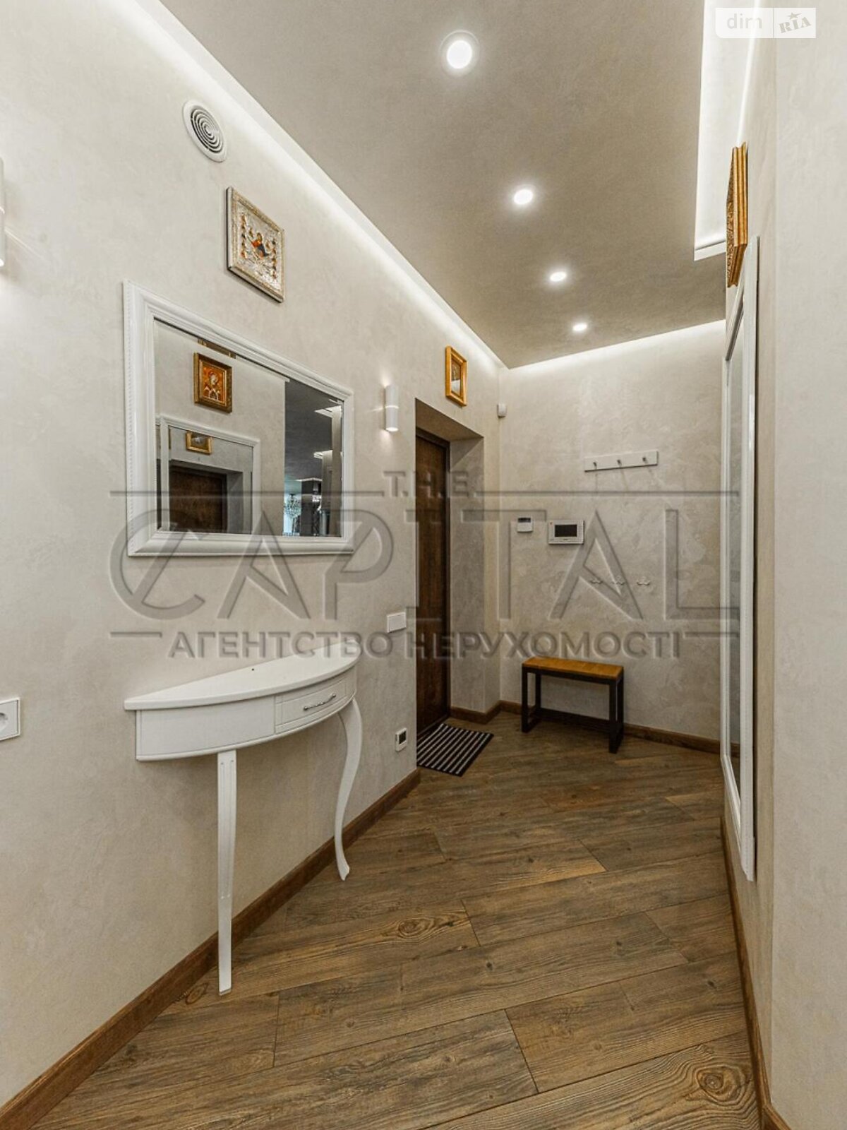 Продажа двухкомнатной квартиры в Киеве, на ул. Вышгородская 45, район Подольский фото 1