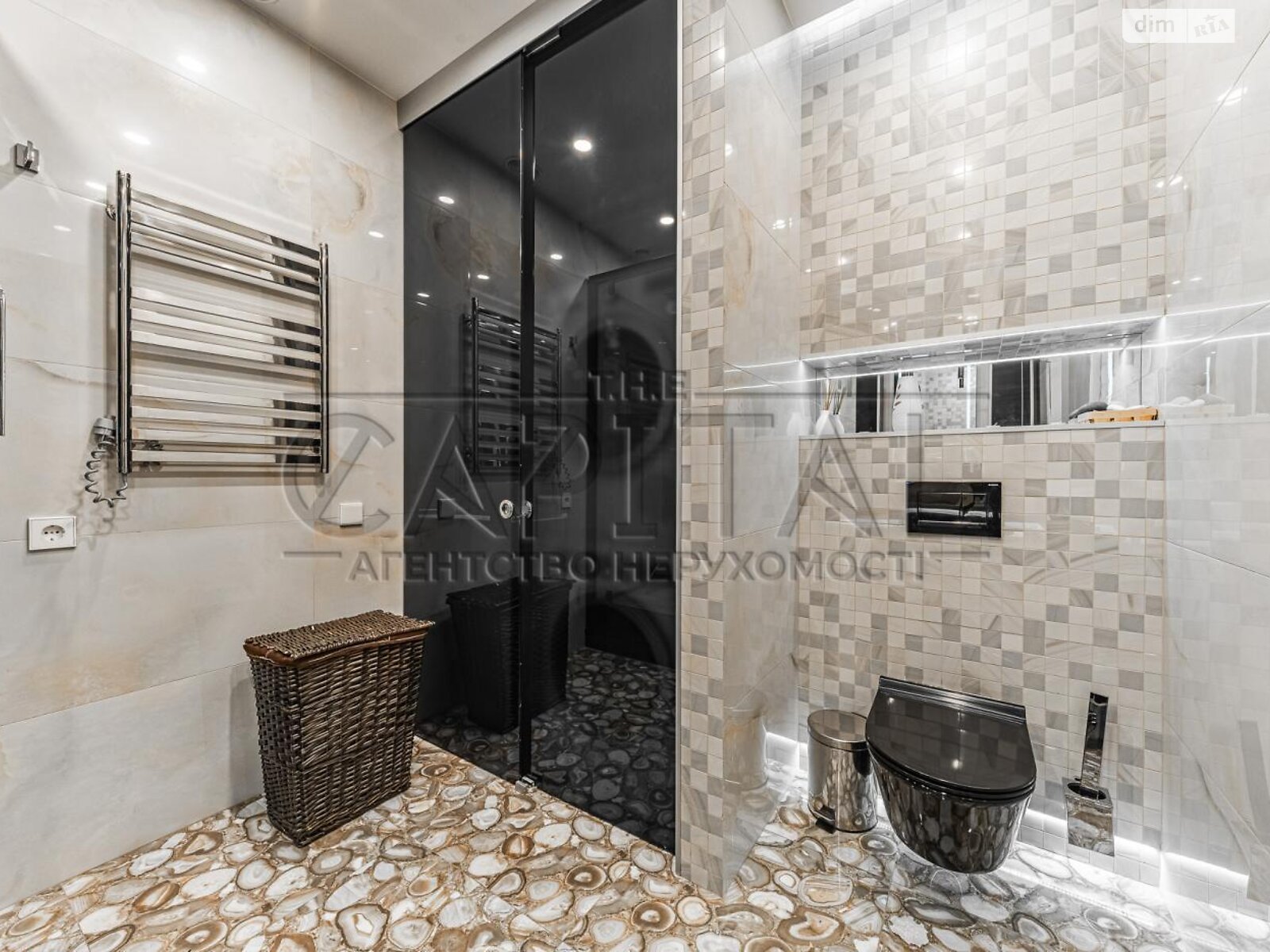 Продажа двухкомнатной квартиры в Киеве, на ул. Вышгородская 45, район Подольский фото 1