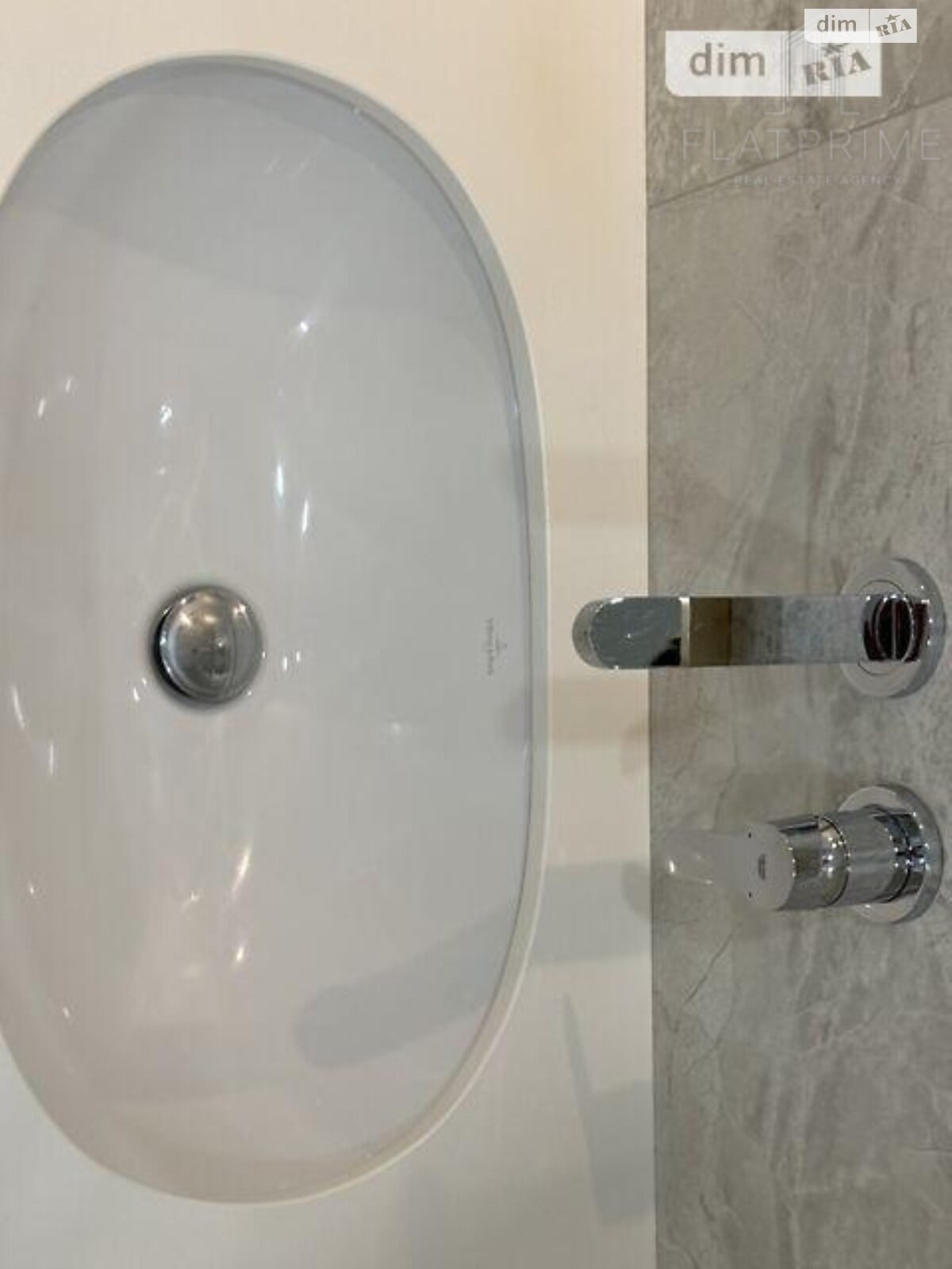 Продажа трехкомнатной квартиры в Киеве, на ул. Вышгородская 45/13, район Ветряные Горы фото 1