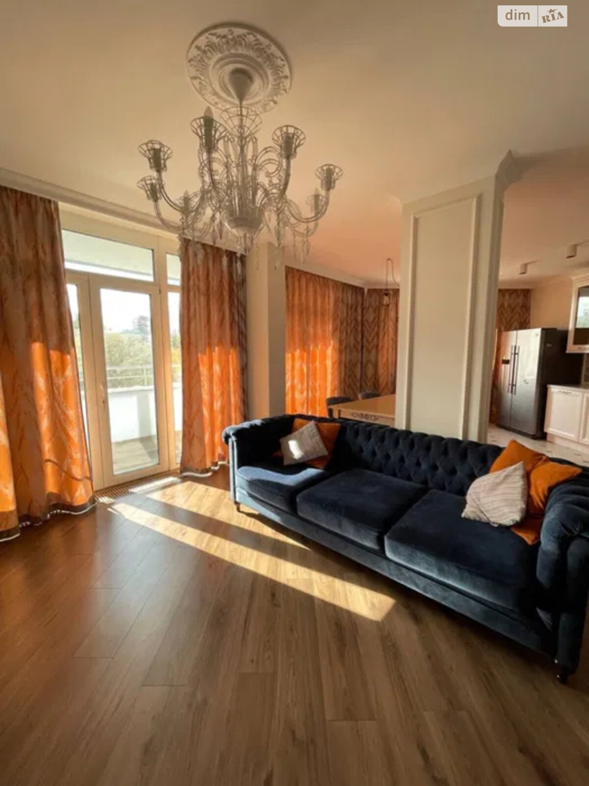 Продажа трехкомнатной квартиры в Киеве, на ул. Вышгородская, район Ветряные Горы фото 1 Продажа трехкомнатной квартиры в Киеве, на ул. Вышгородская, район Ветряные Горы фото 1