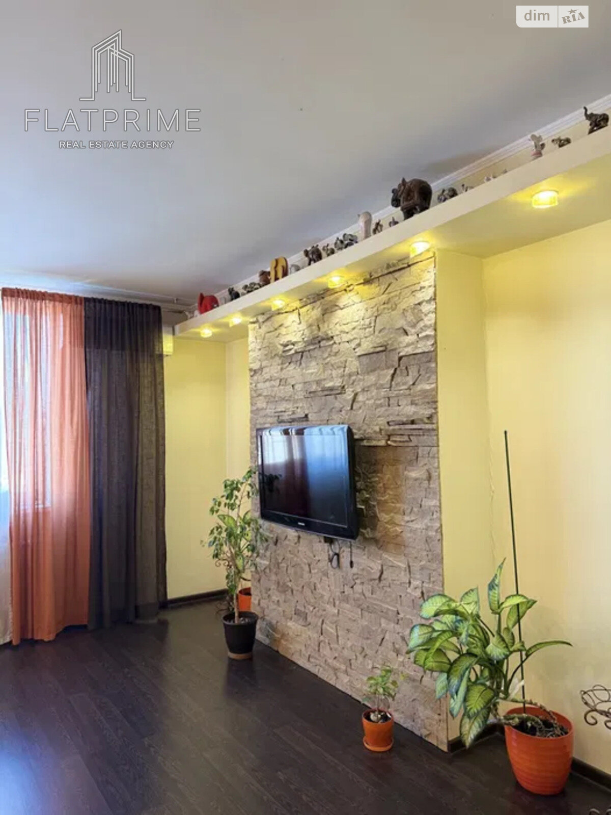 Продажа двухкомнатной квартиры в Киеве, на ул. Вышгородская 45/11, район Ветряные Горы фото 1