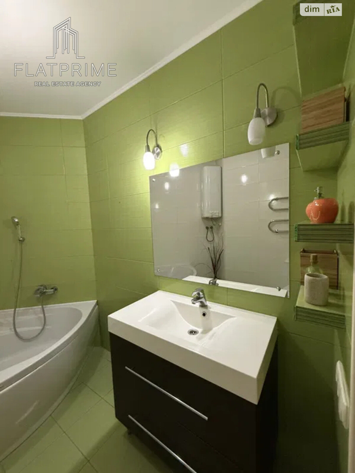 Продажа двухкомнатной квартиры в Киеве, на ул. Вышгородская 45/11, район Ветряные Горы фото 1