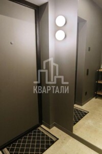 Продажа однокомнатной квартиры в Киеве, на ул. Александра Олеся 4, район Виноградарь фото 2
