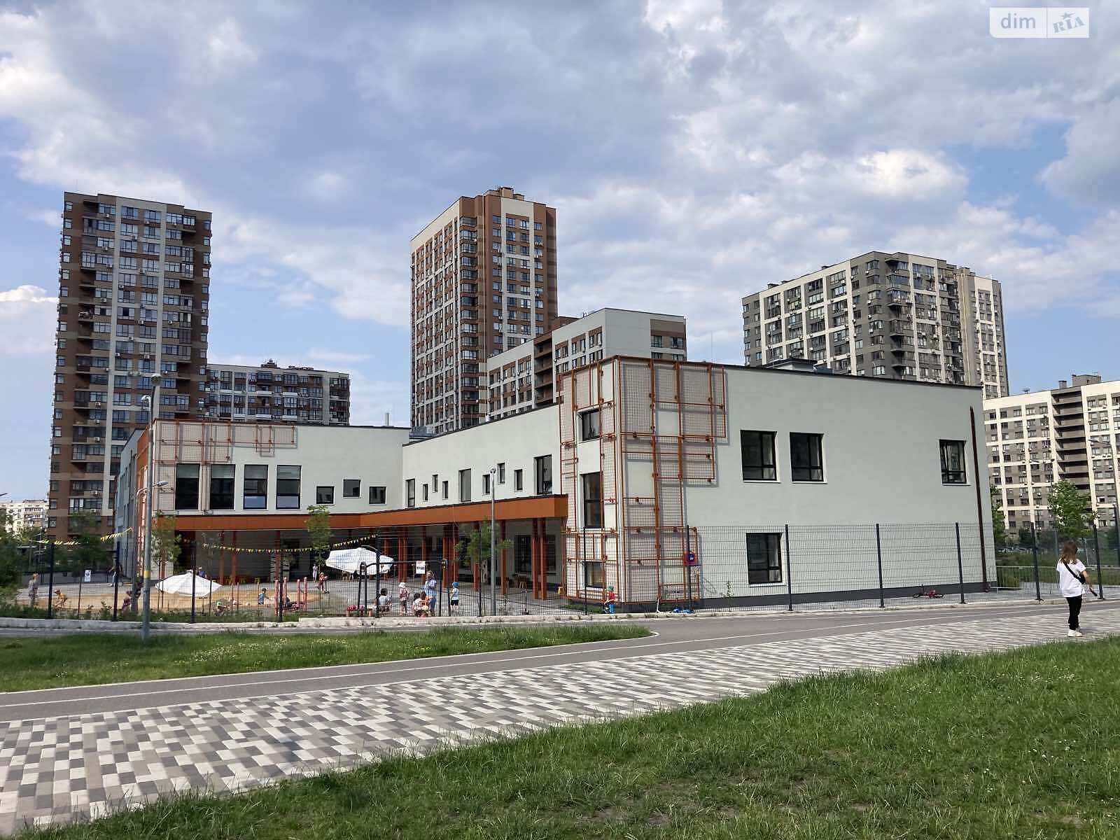 Продажа двухкомнатной квартиры в Киеве, на ул. Александра Олеся 2В, район Виноградарь фото 1 Продажа двухкомнатной квартиры в Киеве, на ул. Александра Олеся 2В, район Виноградарь фото 1