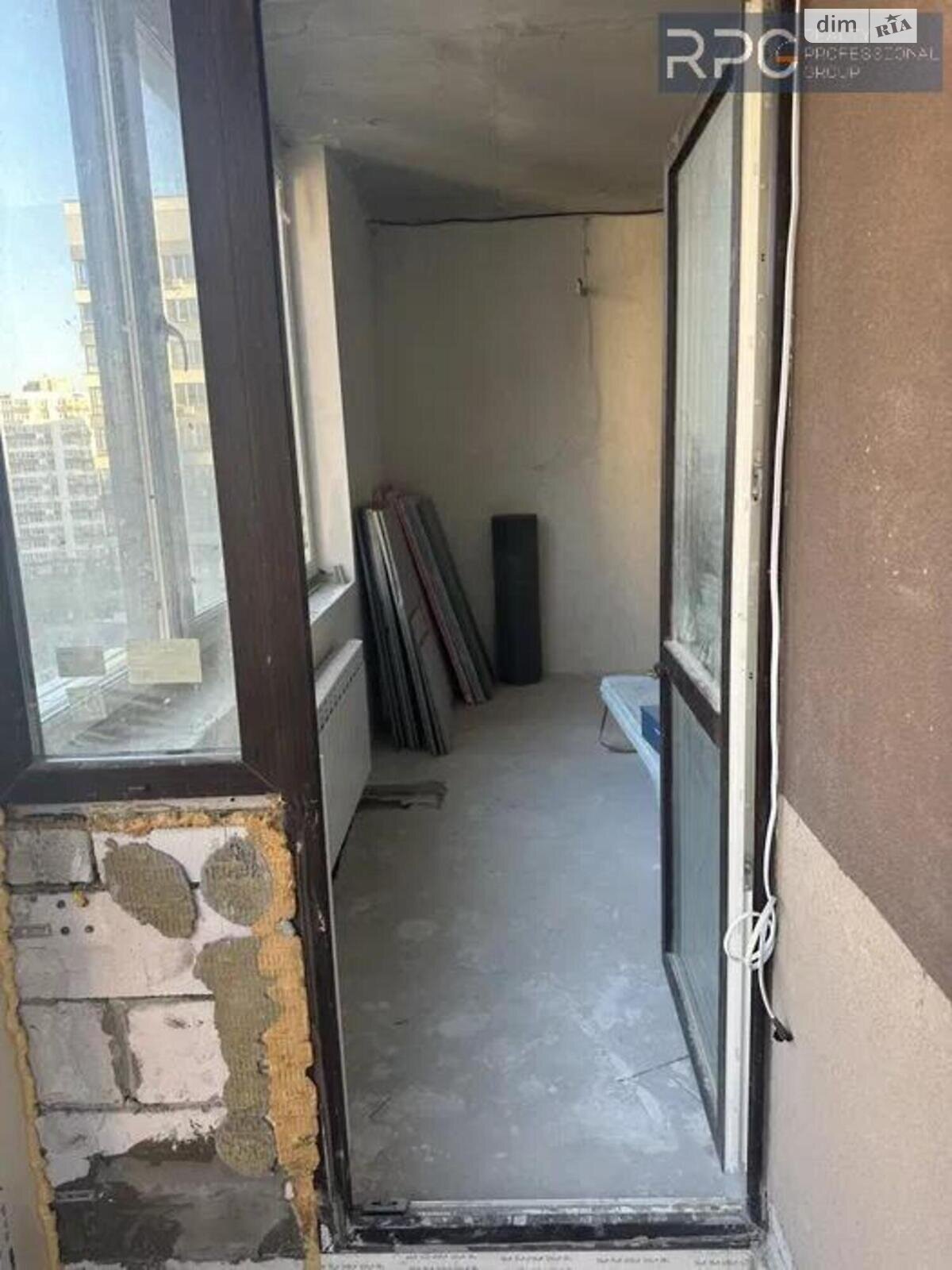 Продаж двокімнатної квартири в Києві, на вул. Олександра Олеся 6А, район Виноградар фото 1 Продаж двокімнатної квартири в Києві, на вул. Олександра Олеся 6А, район Виноградар фото 1
