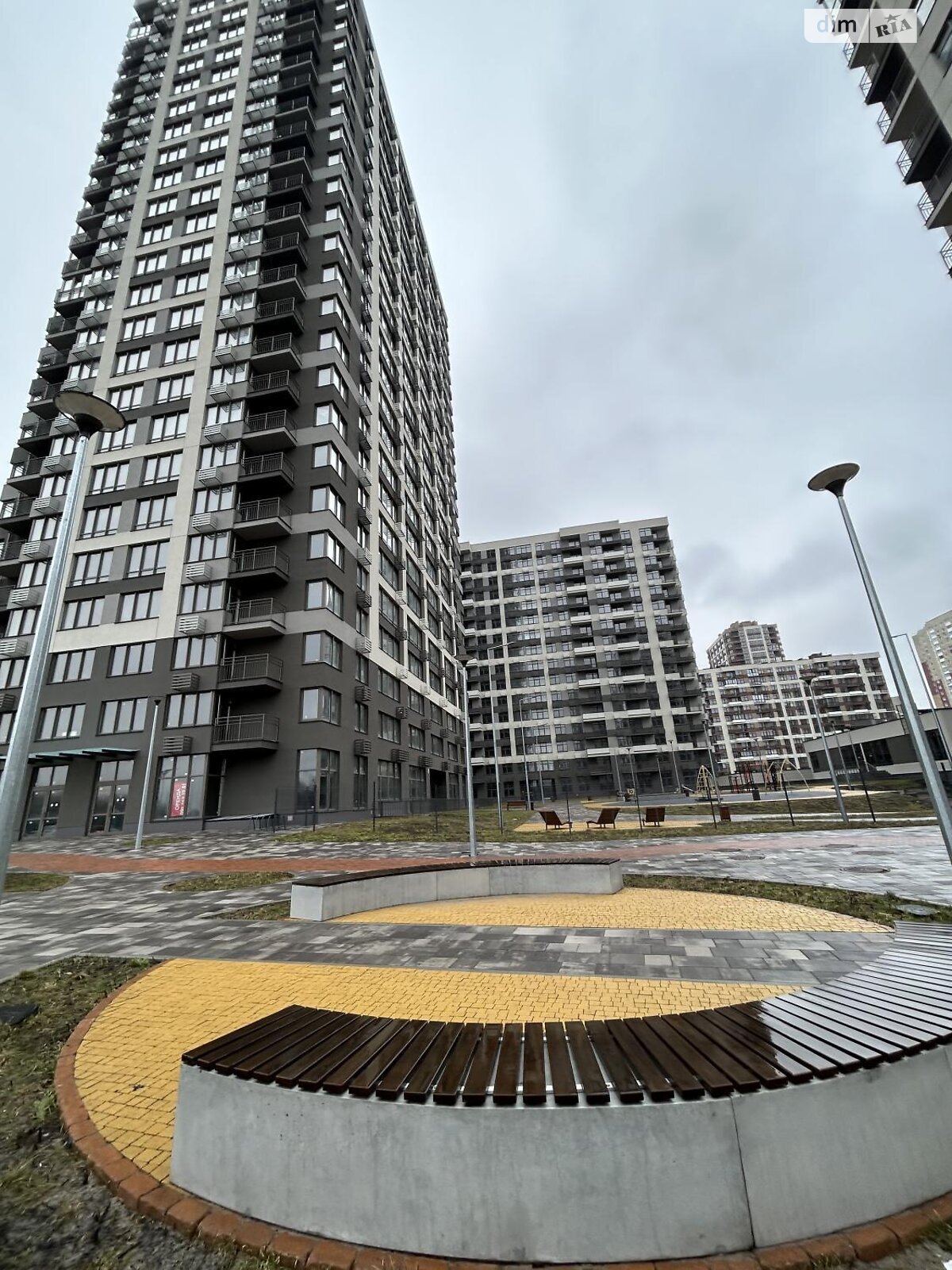 Продаж трикімнатної квартири в Києві, на вул. Олександра Олеся 5А, район Виноградар фото 1 Продаж трикімнатної квартири в Києві, на вул. Олександра Олеся 5А, район Виноградар фото 1
