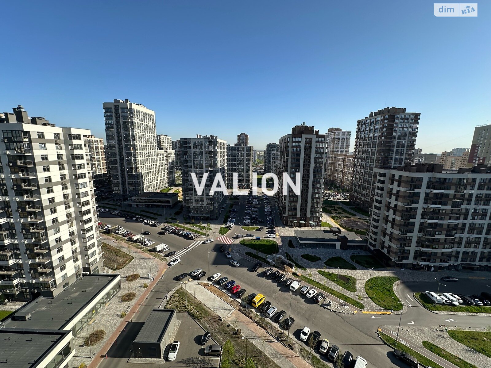 Продажа трехкомнатной квартиры в Киеве, на ул. Александра Олеся 7, район Виноградарь фото 1 Продажа трехкомнатной квартиры в Киеве, на ул. Александра Олеся 7, район Виноградарь фото 1