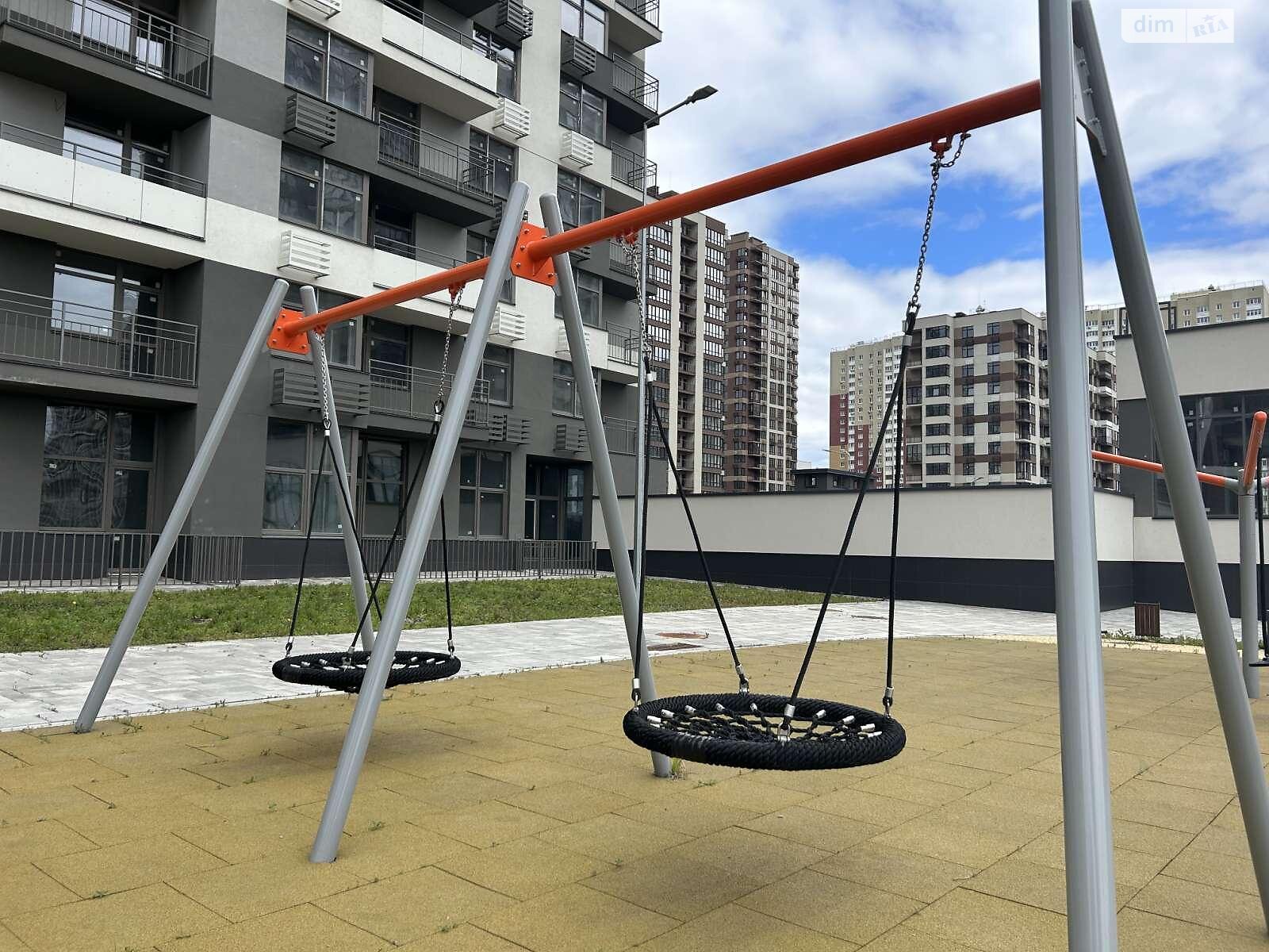 Продажа трехкомнатной квартиры в Киеве, на ул. Александра Олеся 5А, район Виноградарь фото 1 Продажа трехкомнатной квартиры в Киеве, на ул. Александра Олеся 5А, район Виноградарь фото 1