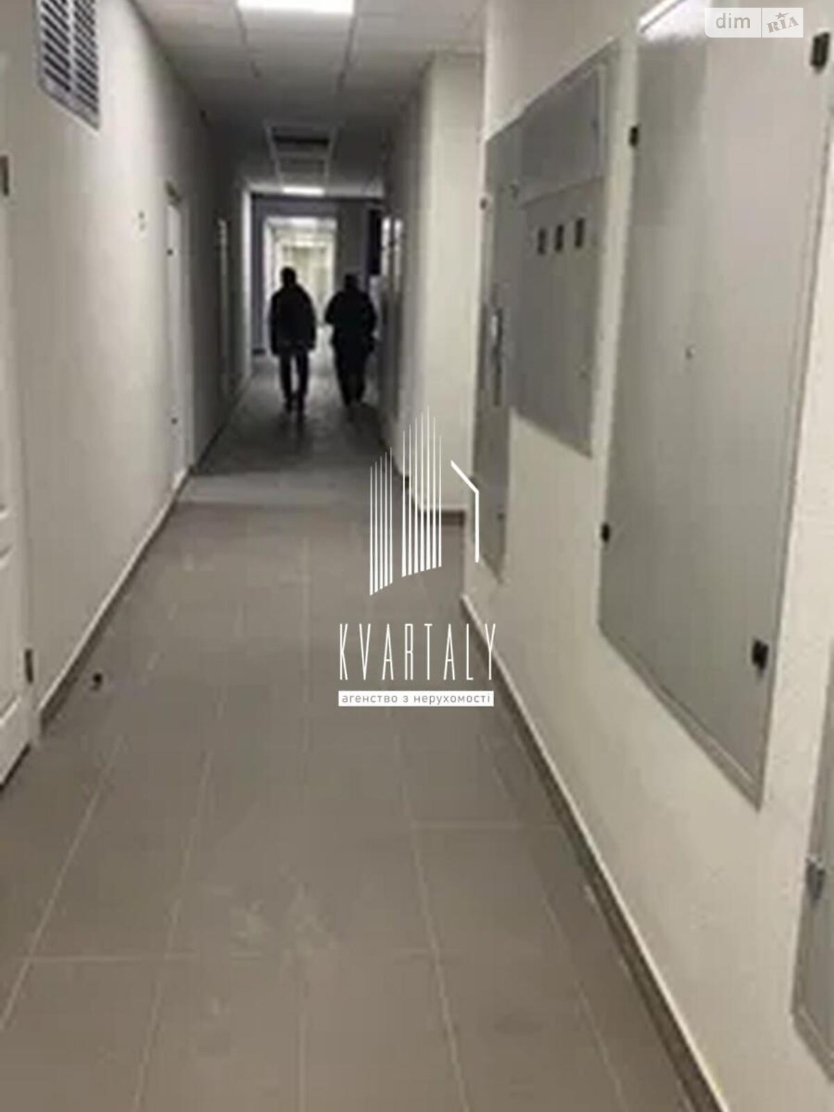 Продаж трикімнатної квартири в Києві, на вул. Олександра Олеся 1, район Виноградар фото 1 Продаж трикімнатної квартири в Києві, на вул. Олександра Олеся 1, район Виноградар фото 1