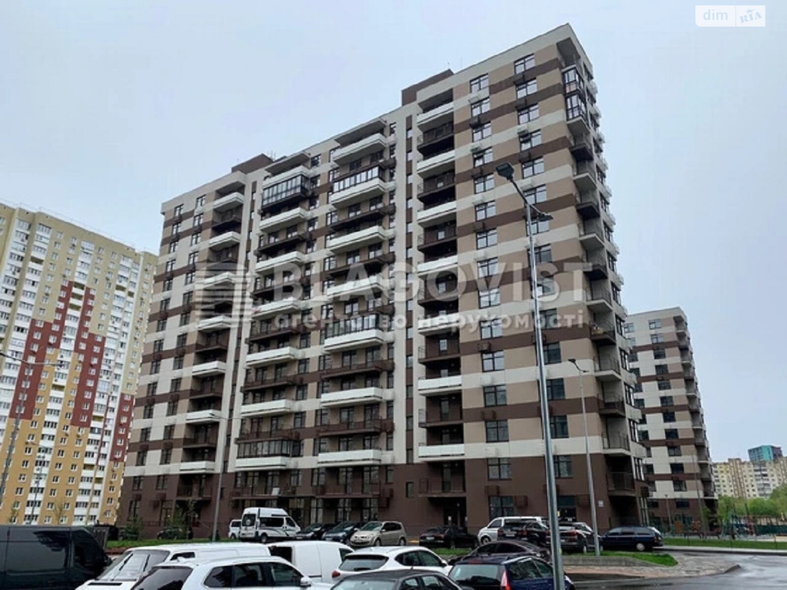 Продаж двокімнатної квартири в Києві, на вул. Олександра Олеся 1, район Виноградар фото 1 Продаж двокімнатної квартири в Києві, на вул. Олександра Олеся 1, район Виноградар фото 1