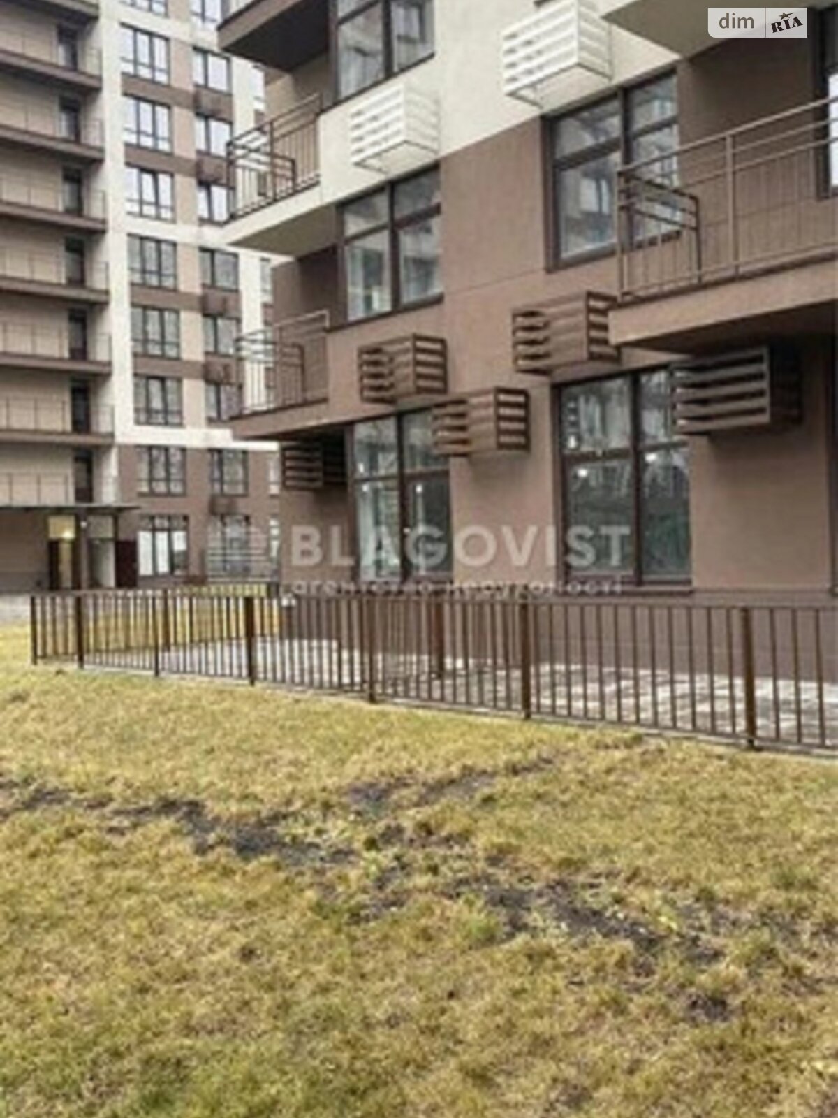 Продаж двокімнатної квартири в Києві, на вул. Олександра Олеся 1, район Виноградар фото 1 Продаж двокімнатної квартири в Києві, на вул. Олександра Олеся 1, район Виноградар фото 1