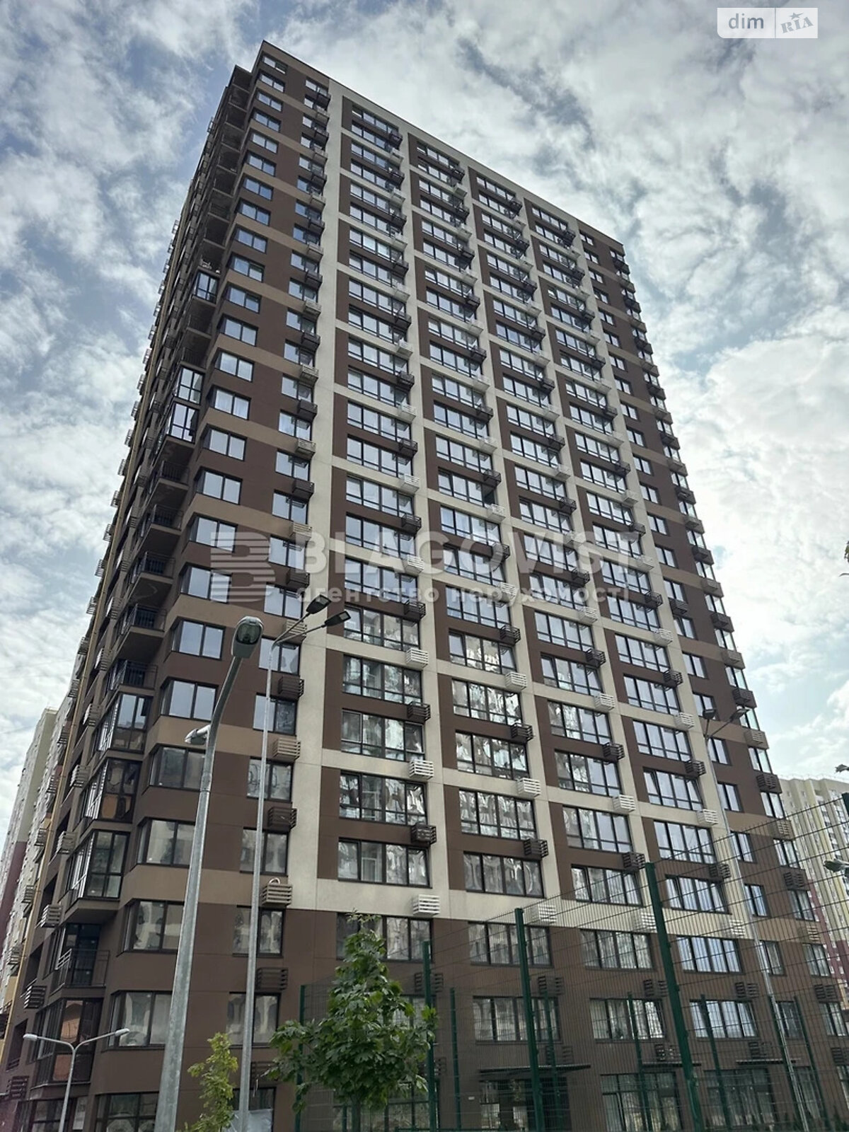 Продаж двокімнатної квартири в Києві, на вул. Олександра Олеся 9А, район Виноградар фото 1 Продаж двокімнатної квартири в Києві, на вул. Олександра Олеся 9А, район Виноградар фото 1