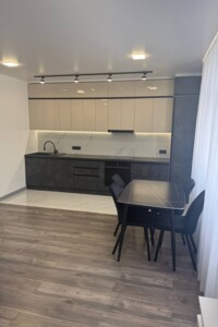 Продаж двокімнатної квартири в Києві, на вул. Олександра Олеся 1, район Виноградар фото 2