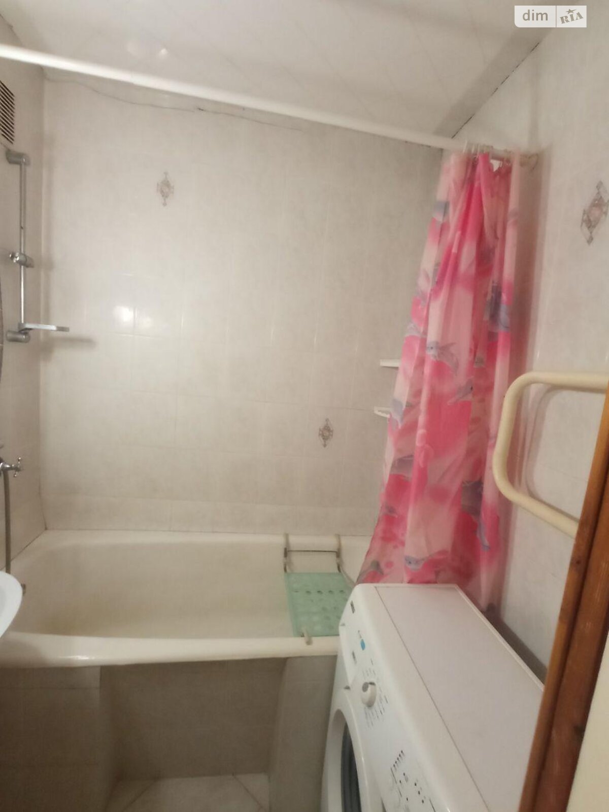 Продаж трикімнатної квартири в Києві, на вул. Автозаводська 7, район Виноградар фото 1 Продаж трикімнатної квартири в Києві, на вул. Автозаводська 7, район Виноградар фото 1