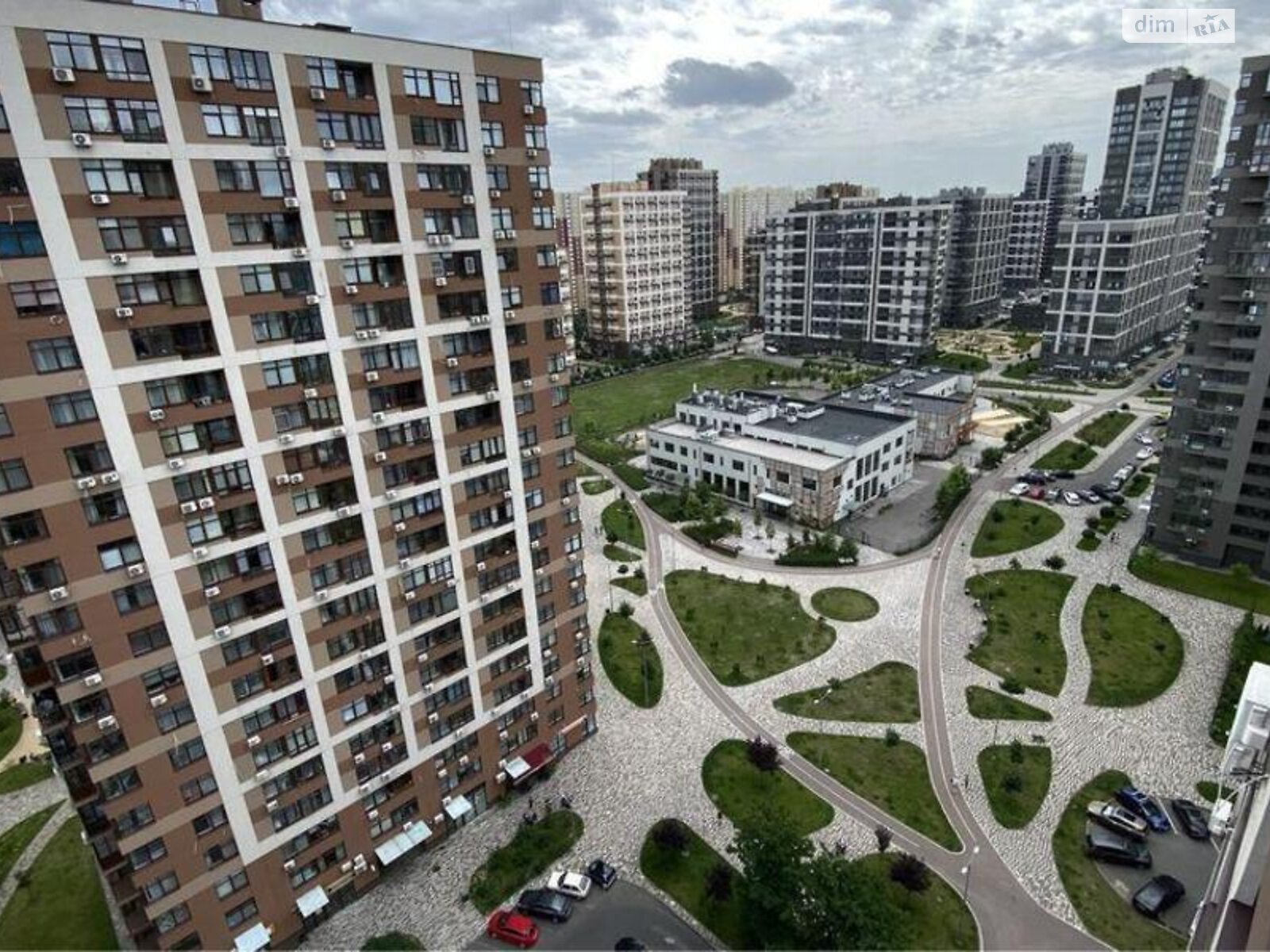 Продаж однокімнатної квартири в Києві, на просп. Європейського Союзу 45Б, район Виноградар фото 1 Продаж однокімнатної квартири в Києві, на просп. Європейського Союзу 45Б, район Виноградар фото 1