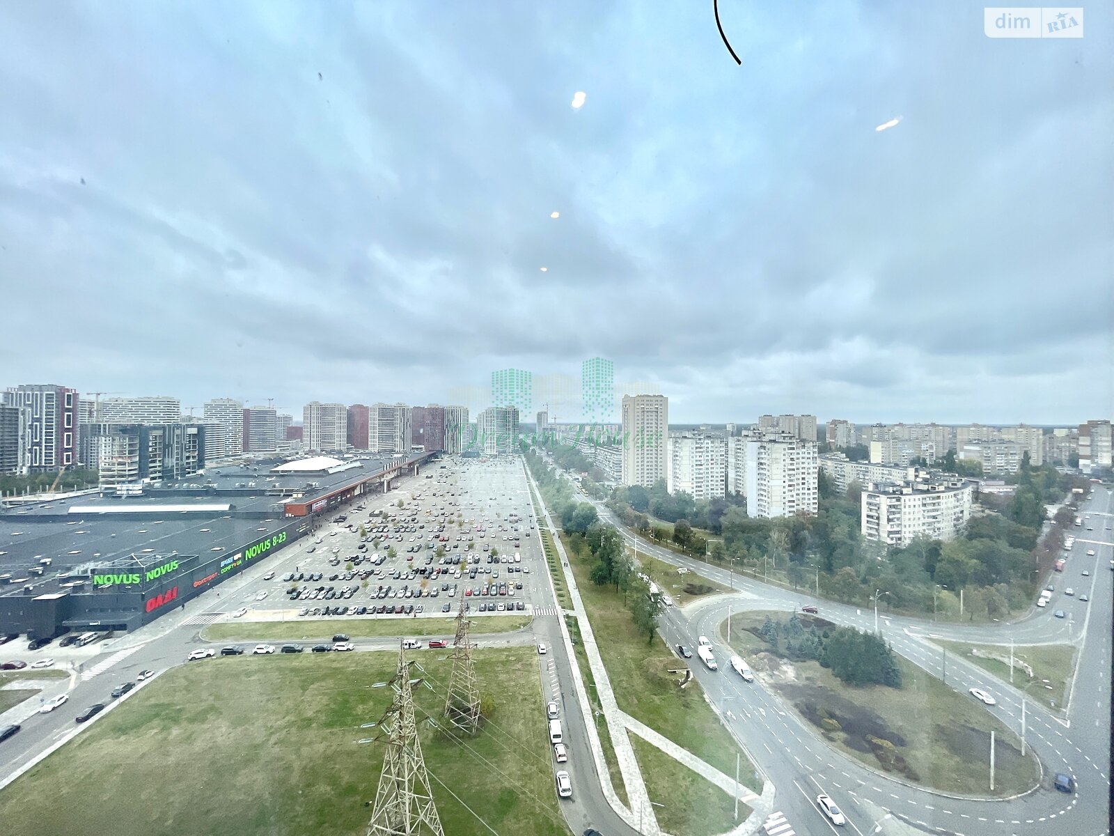 Продаж трикімнатної квартири в Києві, на просп. Європейського Союзу, район Виноградар фото 1 Продаж трикімнатної квартири в Києві, на просп. Європейського Союзу, район Виноградар фото 1