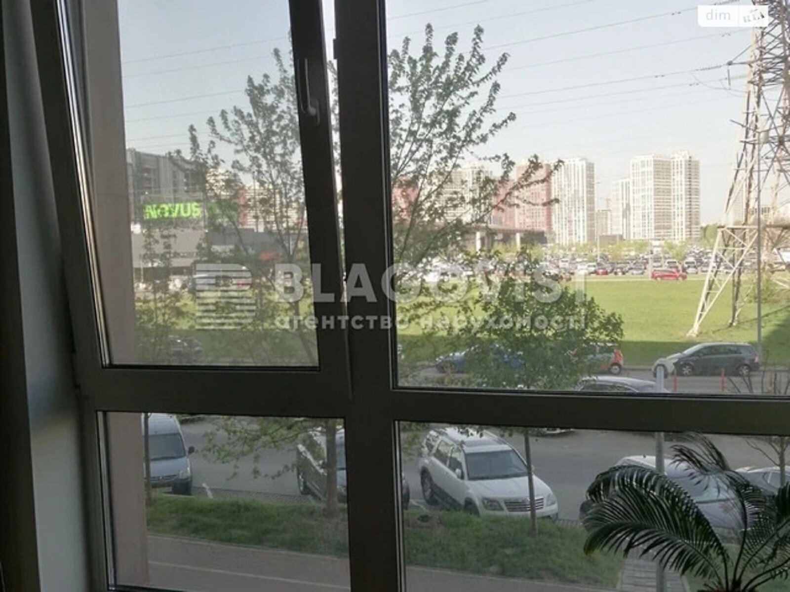 Продаж однокімнатної квартири в Києві, на просп. Європейського Союзу 45А, район Виноградар фото 1 Продаж однокімнатної квартири в Києві, на просп. Європейського Союзу 45А, район Виноградар фото 1