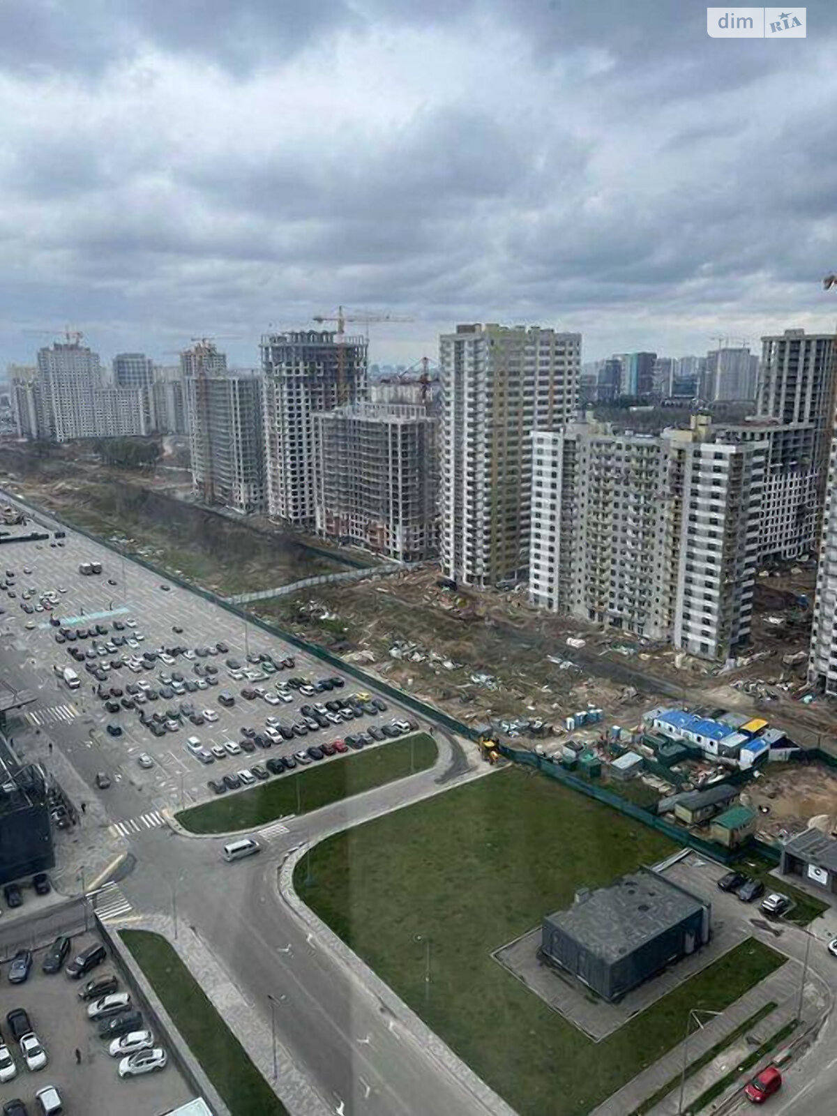 Продаж трикімнатної квартири в Києві, на вул. Всеволода Змієнка 19, район Виноградар фото 1 Продаж трикімнатної квартири в Києві, на вул. Всеволода Змієнка 19, район Виноградар фото 1