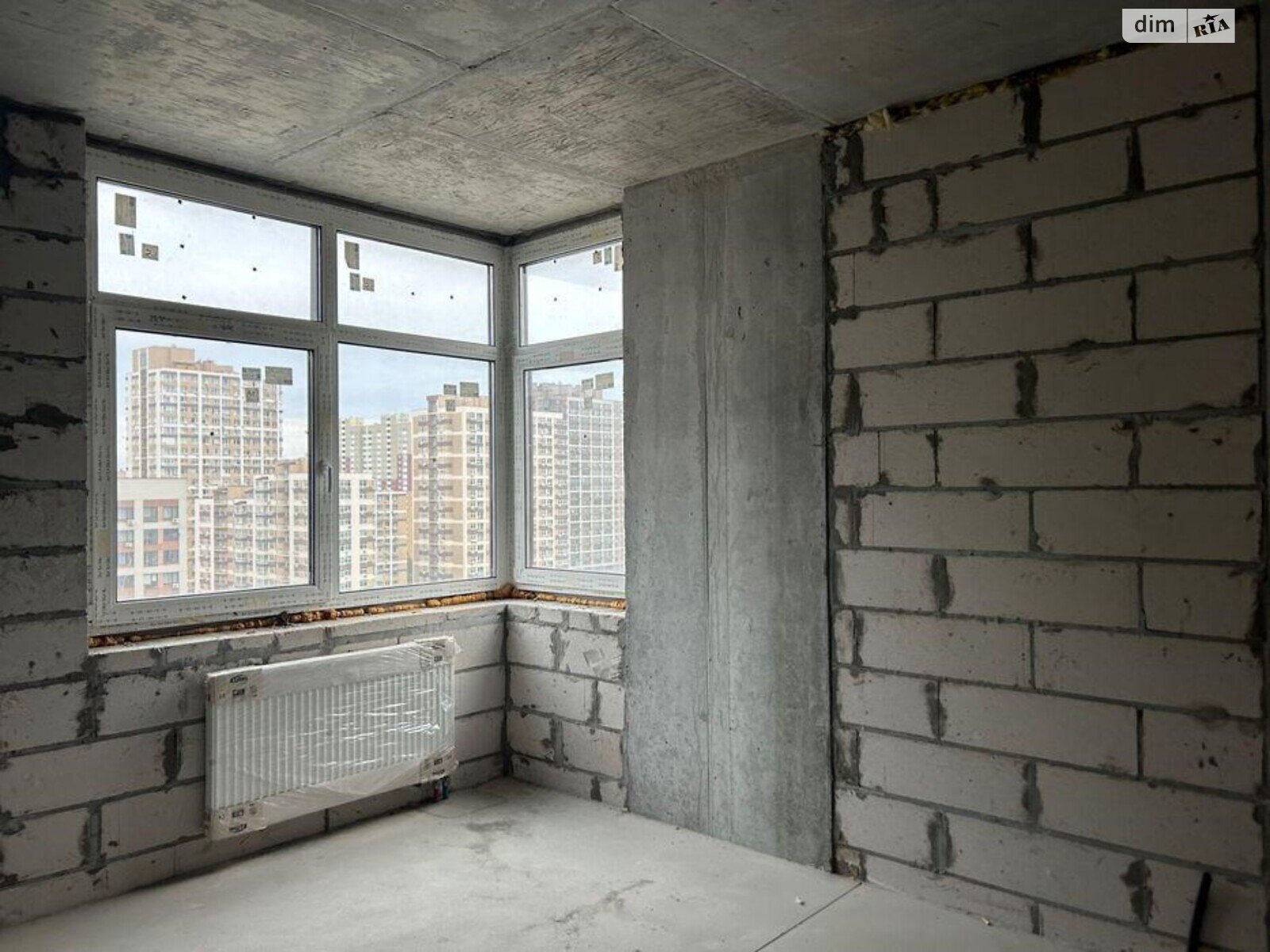 Продаж двокімнатної квартири в Києві, на просп. Європейського Союзу 45Б, район Виноградар фото 1 Продаж двокімнатної квартири в Києві, на просп. Європейського Союзу 45Б, район Виноградар фото 1