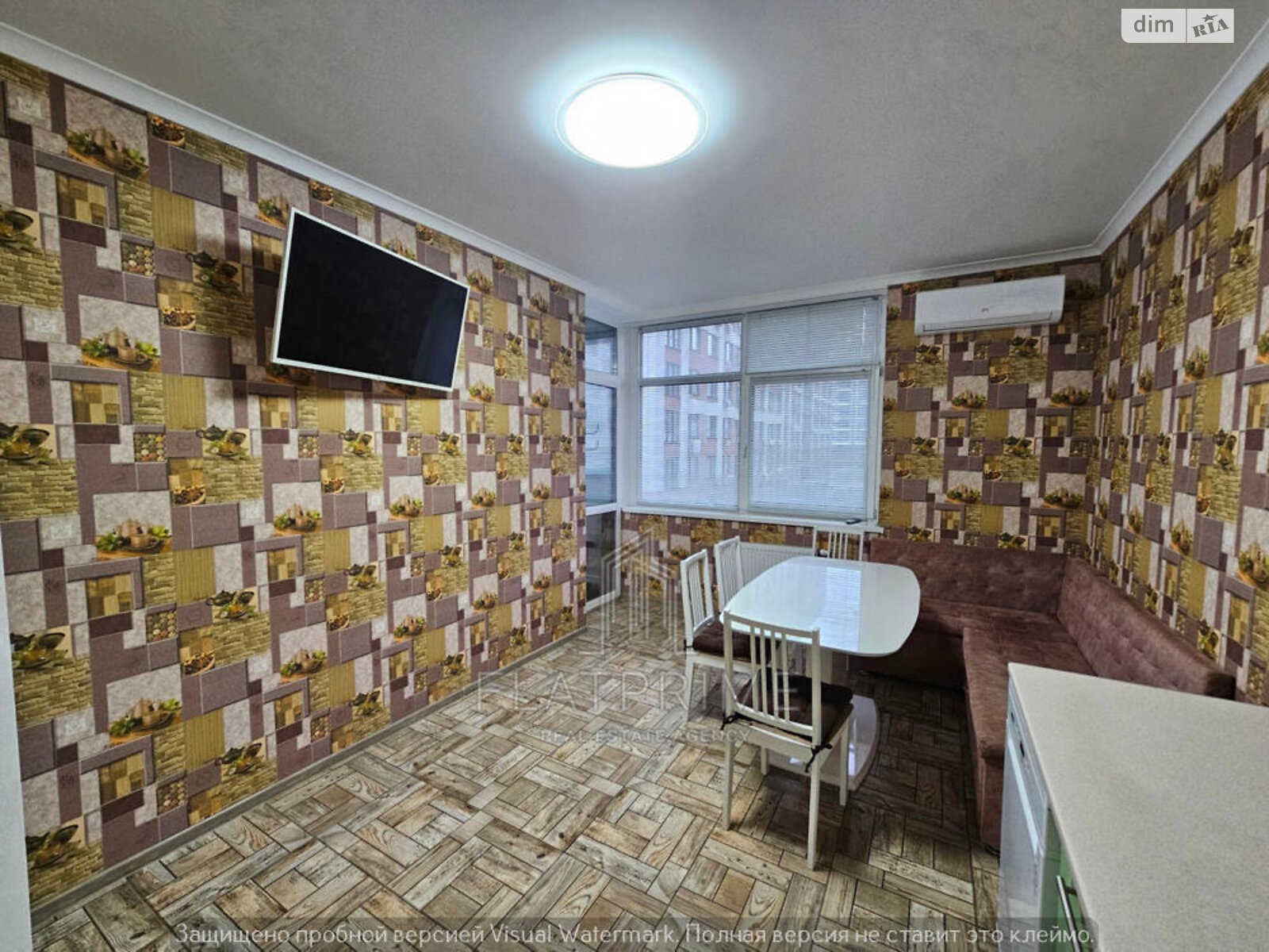 Продаж двокімнатної квартири в Києві, на просп. Європейського Союзу 43, район Виноградар фото 1 Продаж двокімнатної квартири в Києві, на просп. Європейського Союзу 43, район Виноградар фото 1