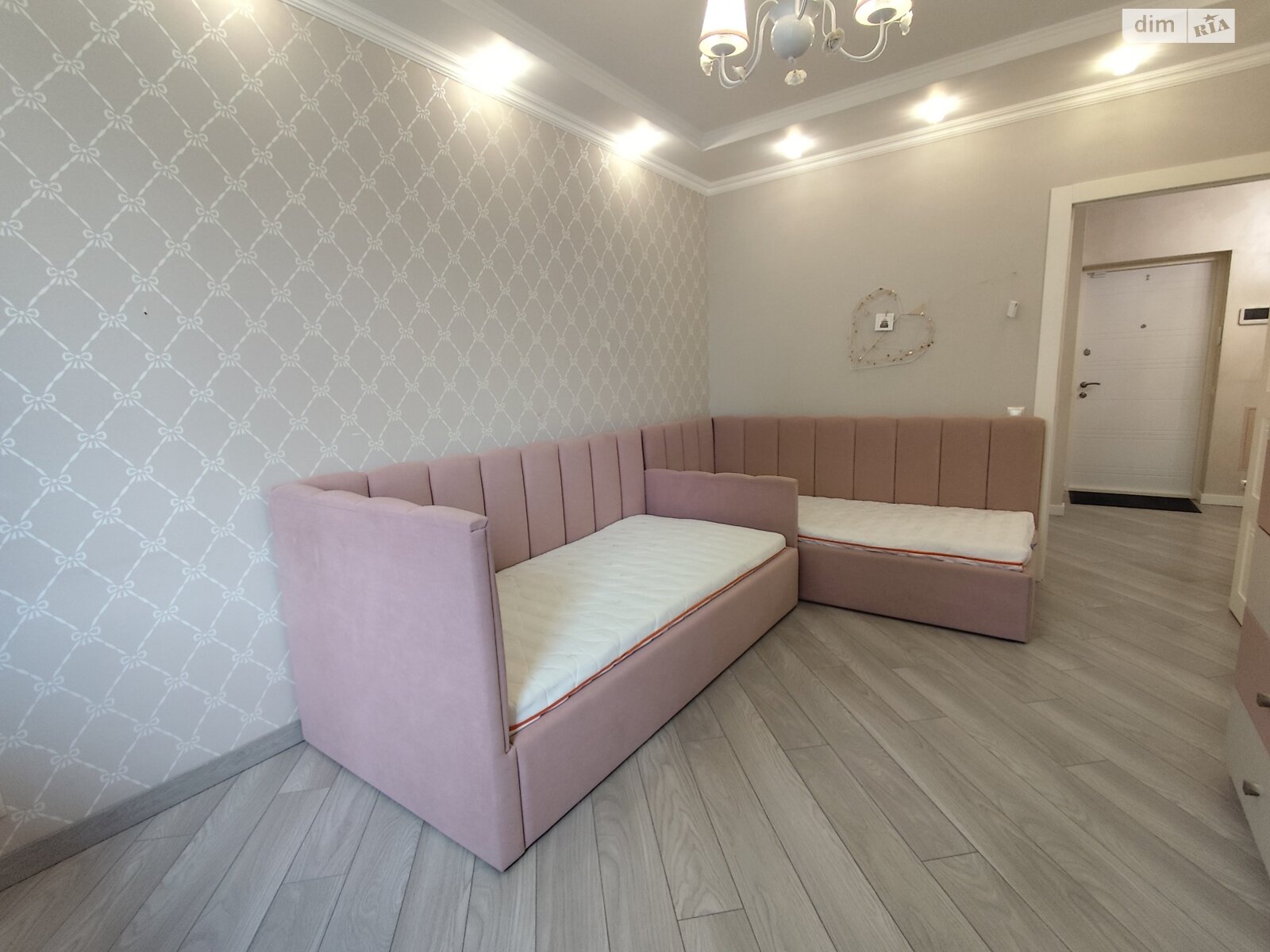 Продажа однокомнатной квартиры в Киеве, на просп. Европейского Союза 45А, район Виноградарь фото 1 Продажа однокомнатной квартиры в Киеве, на просп. Европейского Союза 45А, район Виноградарь фото 1