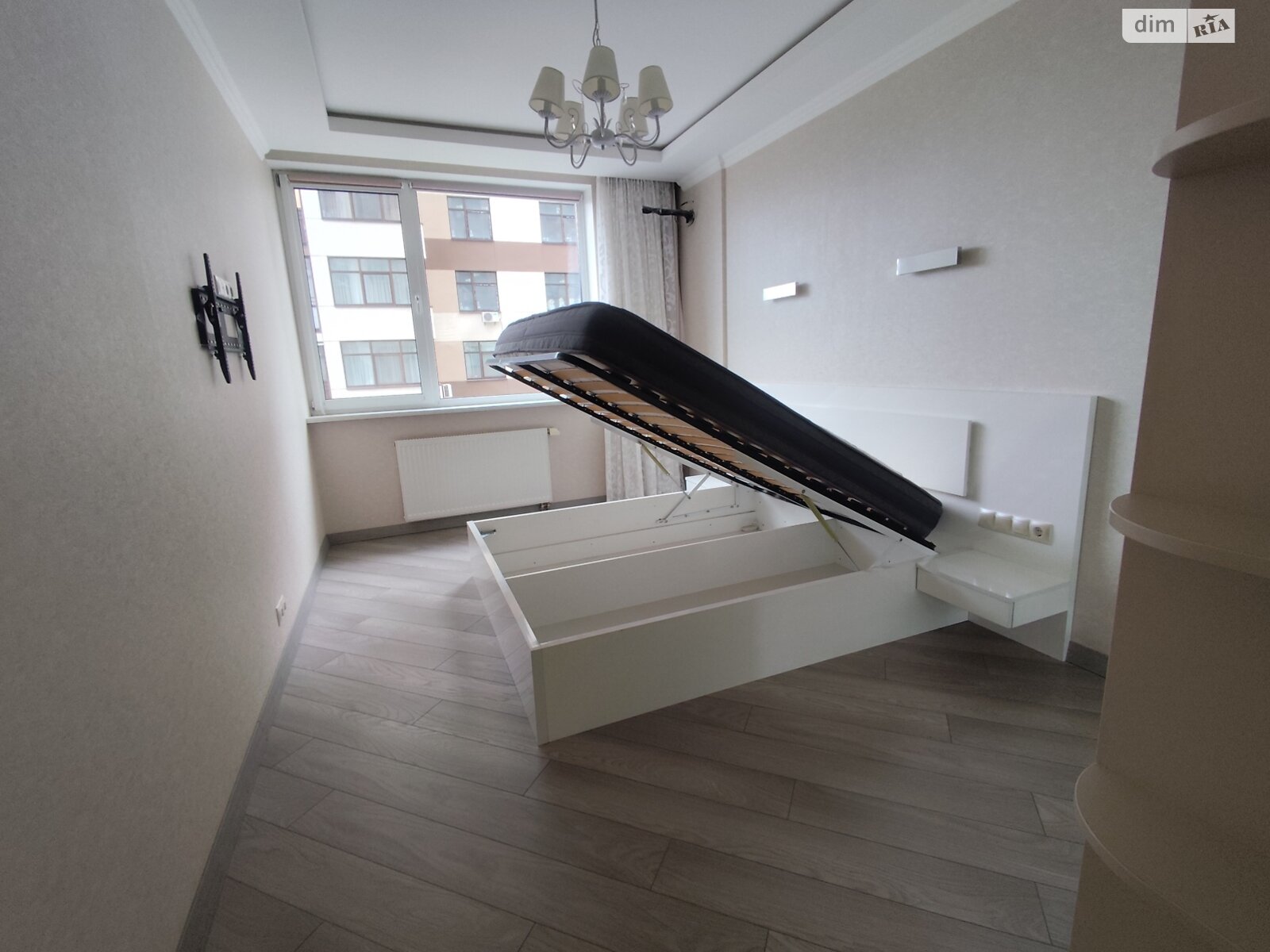 Продажа однокомнатной квартиры в Киеве, на просп. Европейского Союза 45А, район Виноградарь фото 1 Продажа однокомнатной квартиры в Киеве, на просп. Европейского Союза 45А, район Виноградарь фото 1