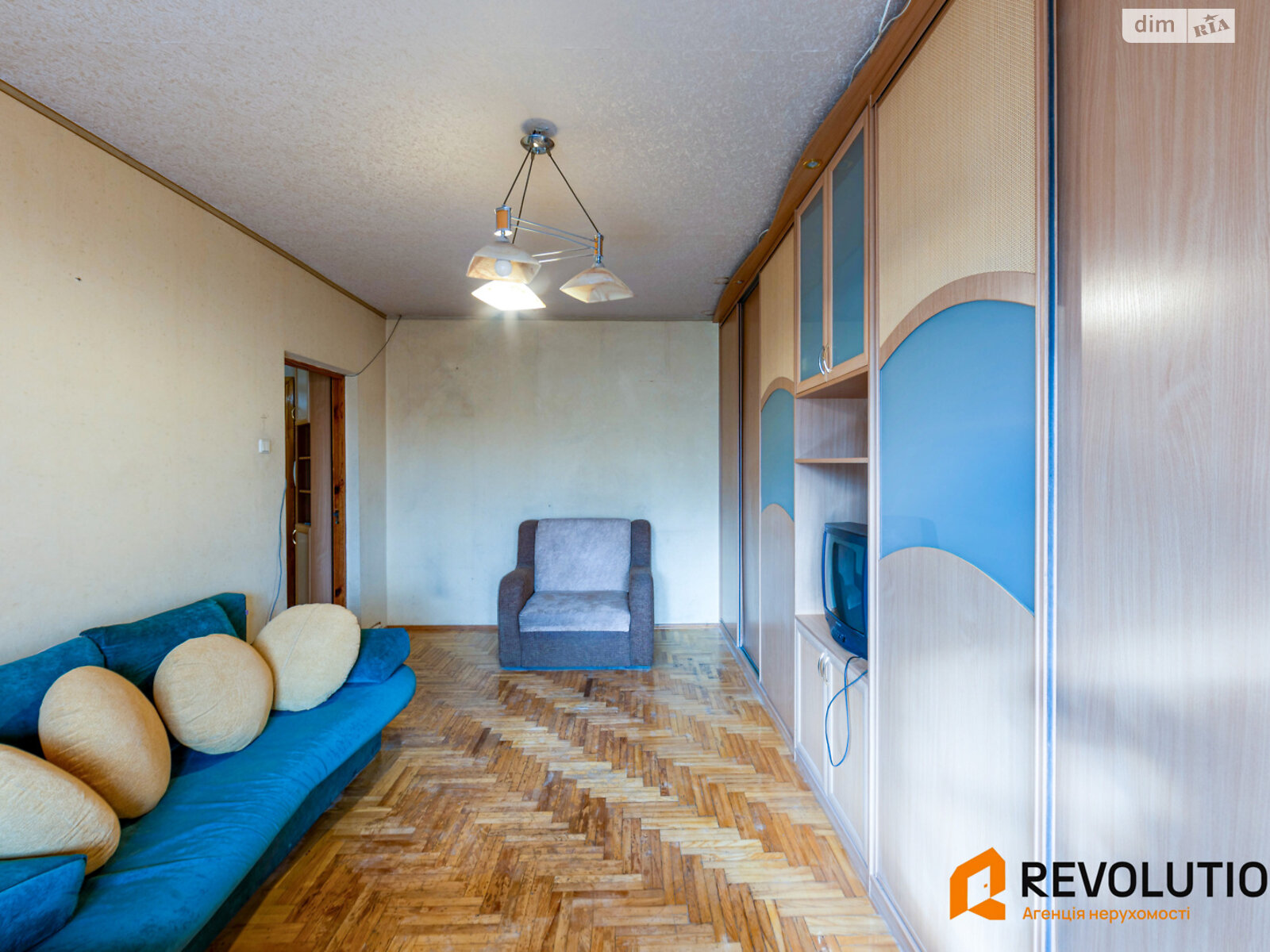 Продаж двокімнатної квартири в Києві, на просп. Європейського Союзу 10, район Виноградар фото 1