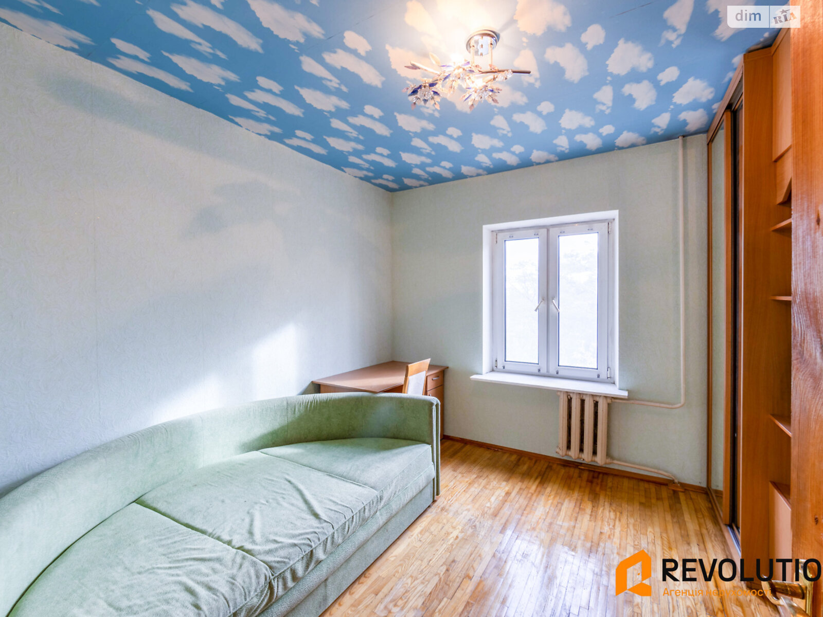 Продаж двокімнатної квартири в Києві, на просп. Європейського Союзу 10, район Виноградар фото 1