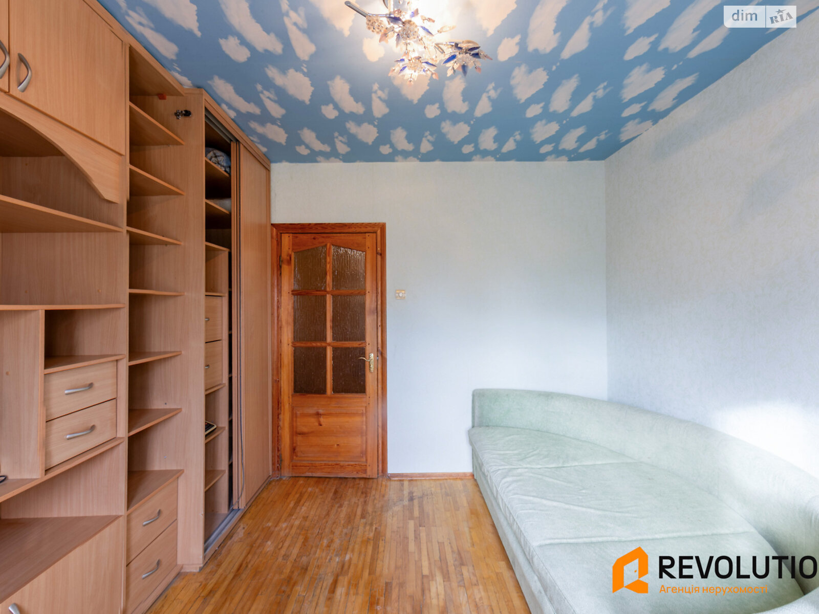 Продаж двокімнатної квартири в Києві, на просп. Європейського Союзу 10, район Виноградар фото 1