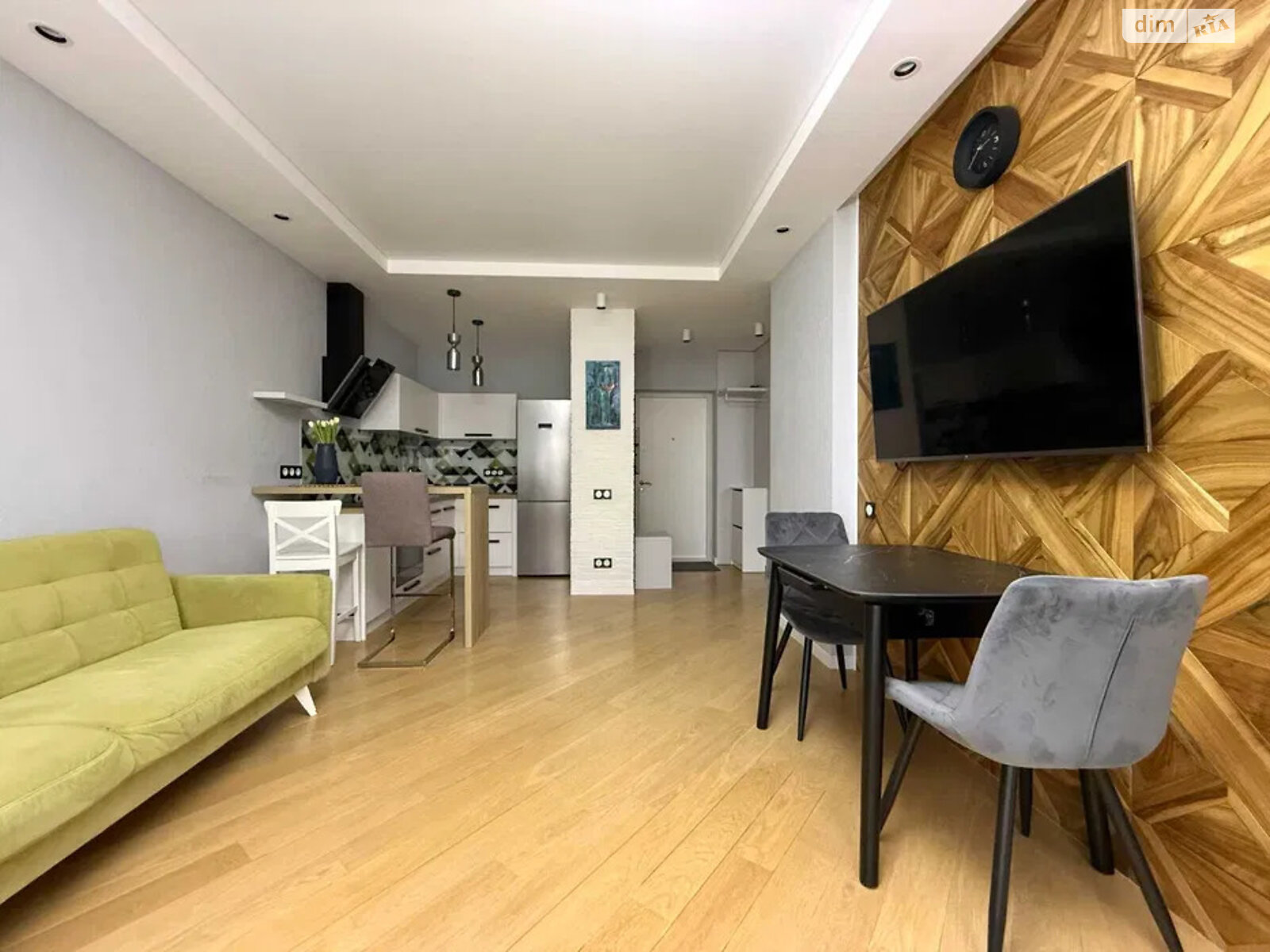 Продажа однокомнатной квартиры в Киеве, на просп. Европейского Союза 45А, район Виноградарь фото 1