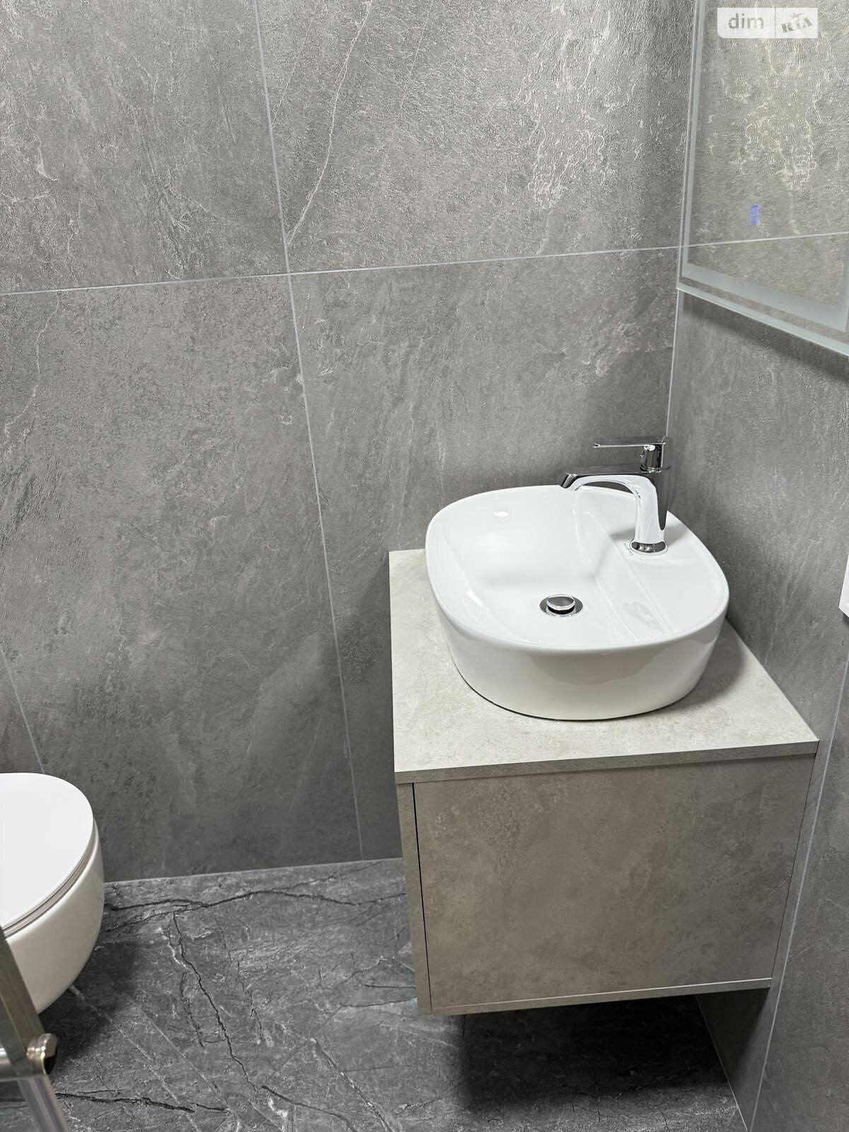 Продажа трехкомнатной квартиры в Киеве, на ул. Генерала Грекова 2, район Виноградарь фото 1 Продажа трехкомнатной квартиры в Киеве, на ул. Генерала Грекова 2, район Виноградарь фото 1