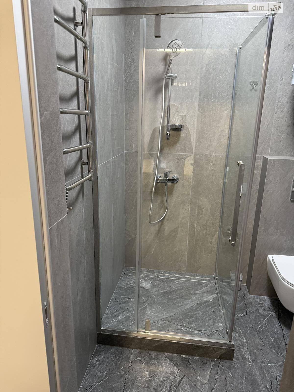 Продажа трехкомнатной квартиры в Киеве, на ул. Генерала Грекова 2, район Виноградарь фото 1 Продажа трехкомнатной квартиры в Киеве, на ул. Генерала Грекова 2, район Виноградарь фото 1